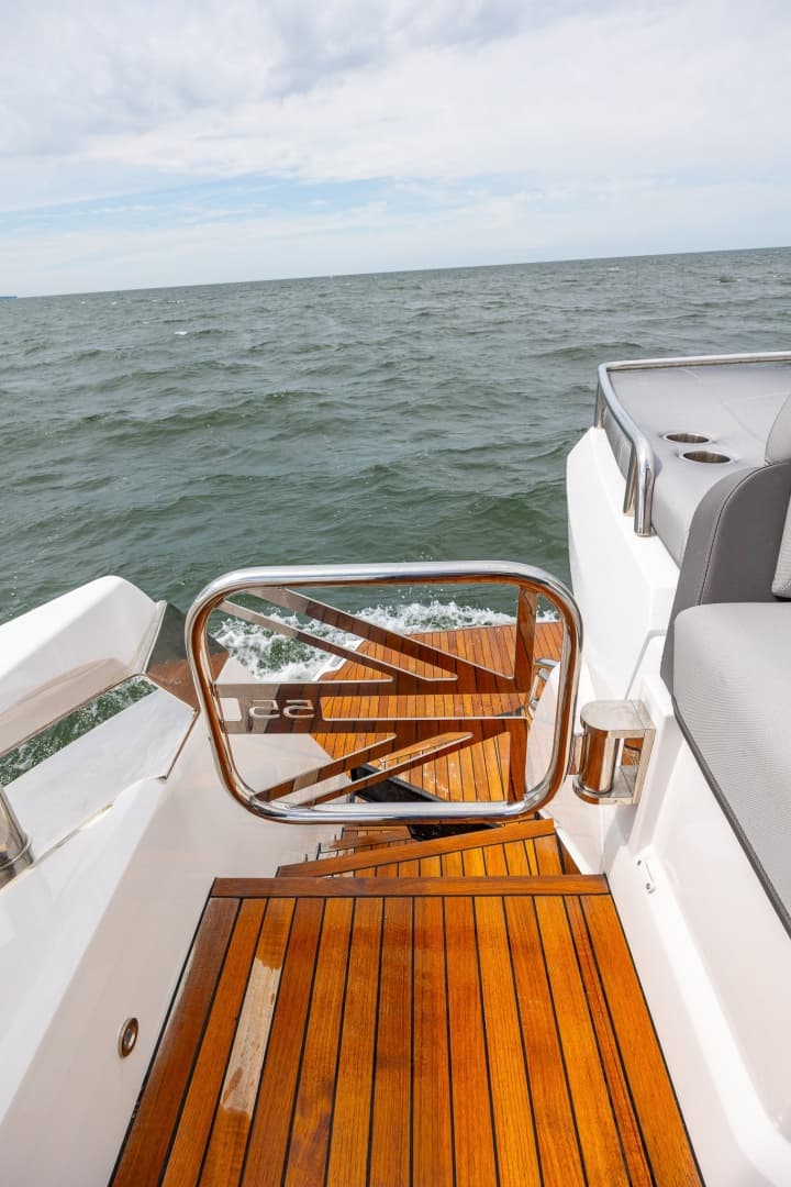 2026 Sunseeker 55 Predator