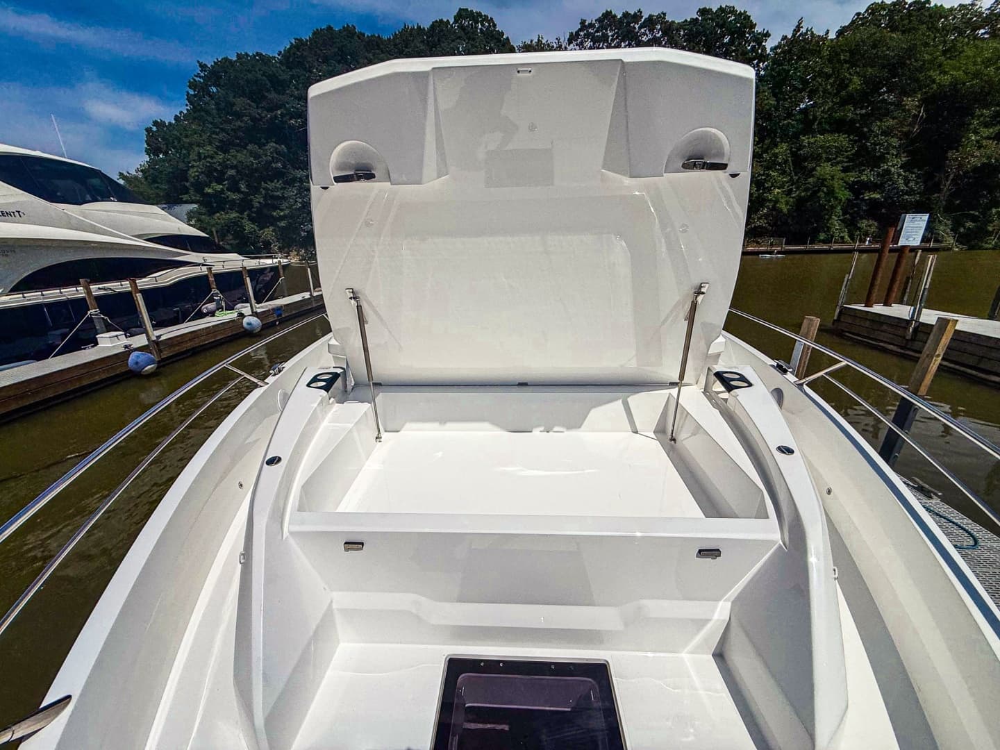 2026 Sunseeker 55 Predator