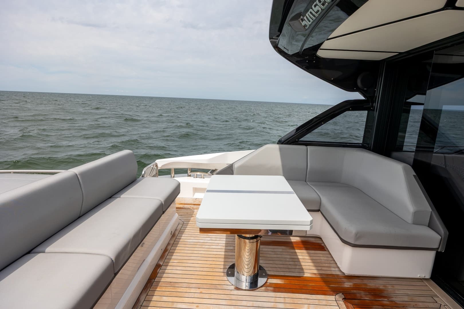 2026 Sunseeker 55 Predator