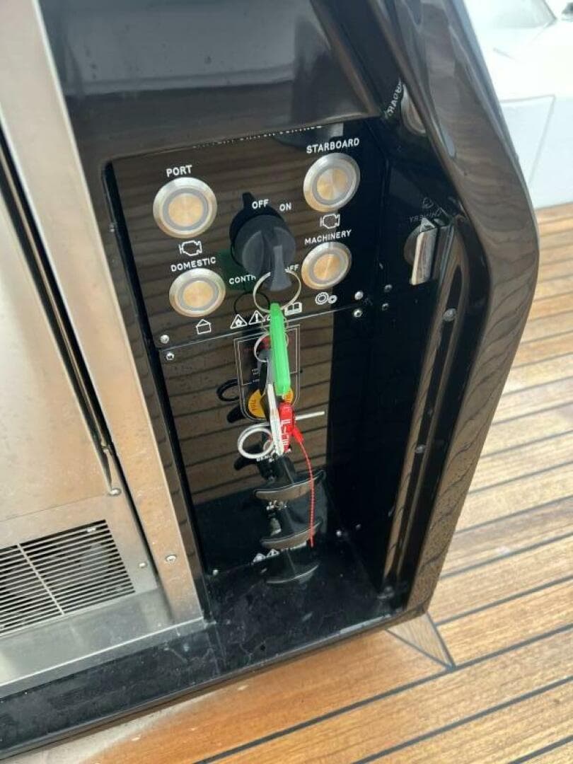 2026 Sunseeker 55 Predator