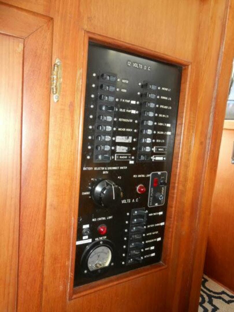 1978 CHB 34 Aft Cabin