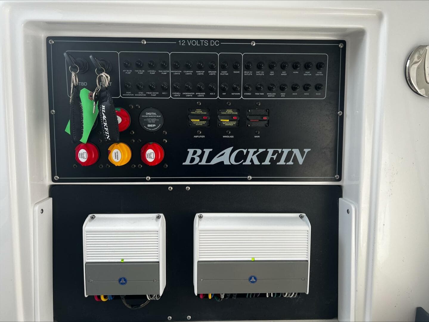 2023 Blackfin 272 CC