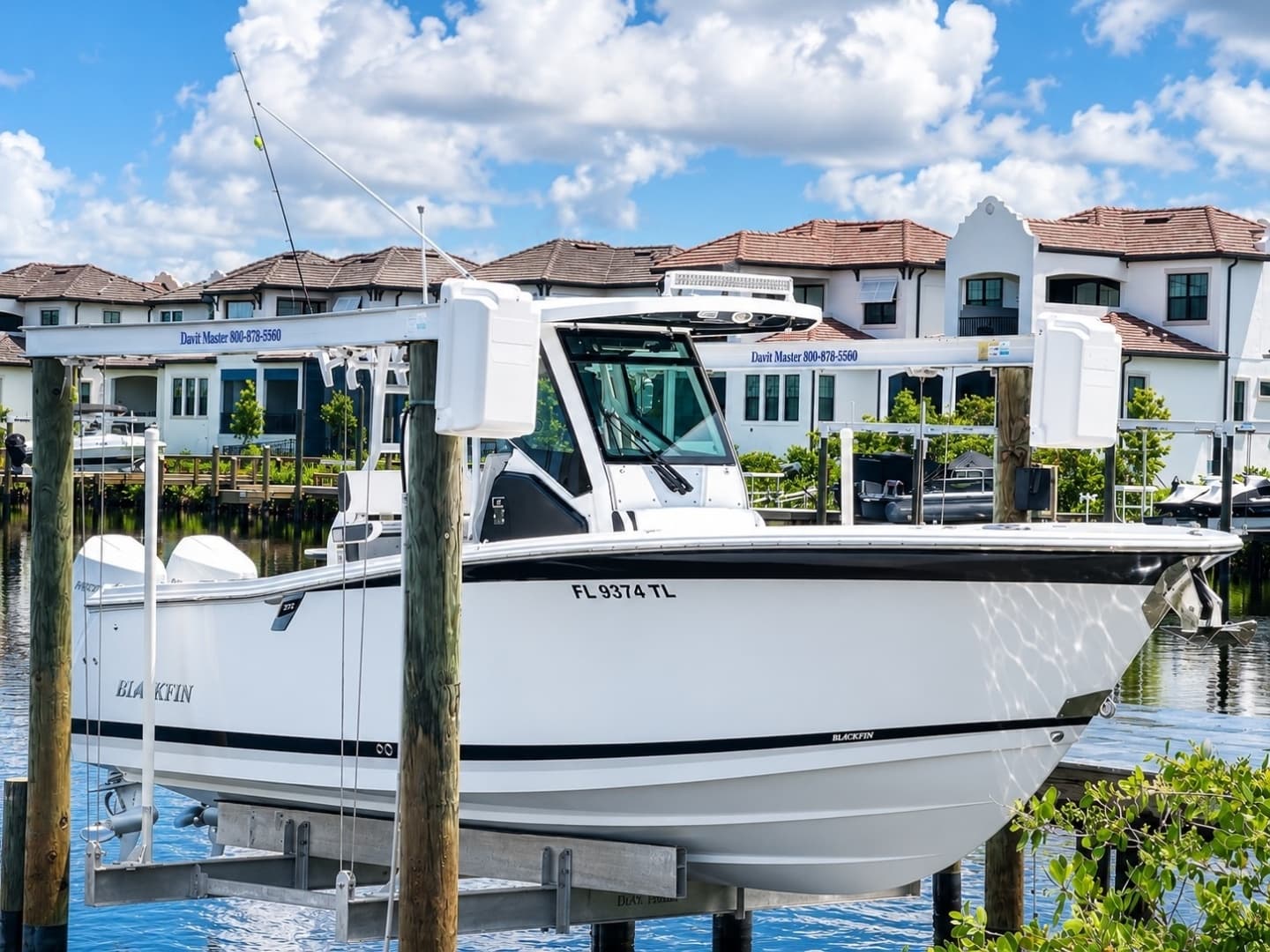 2023 Blackfin 272 CC