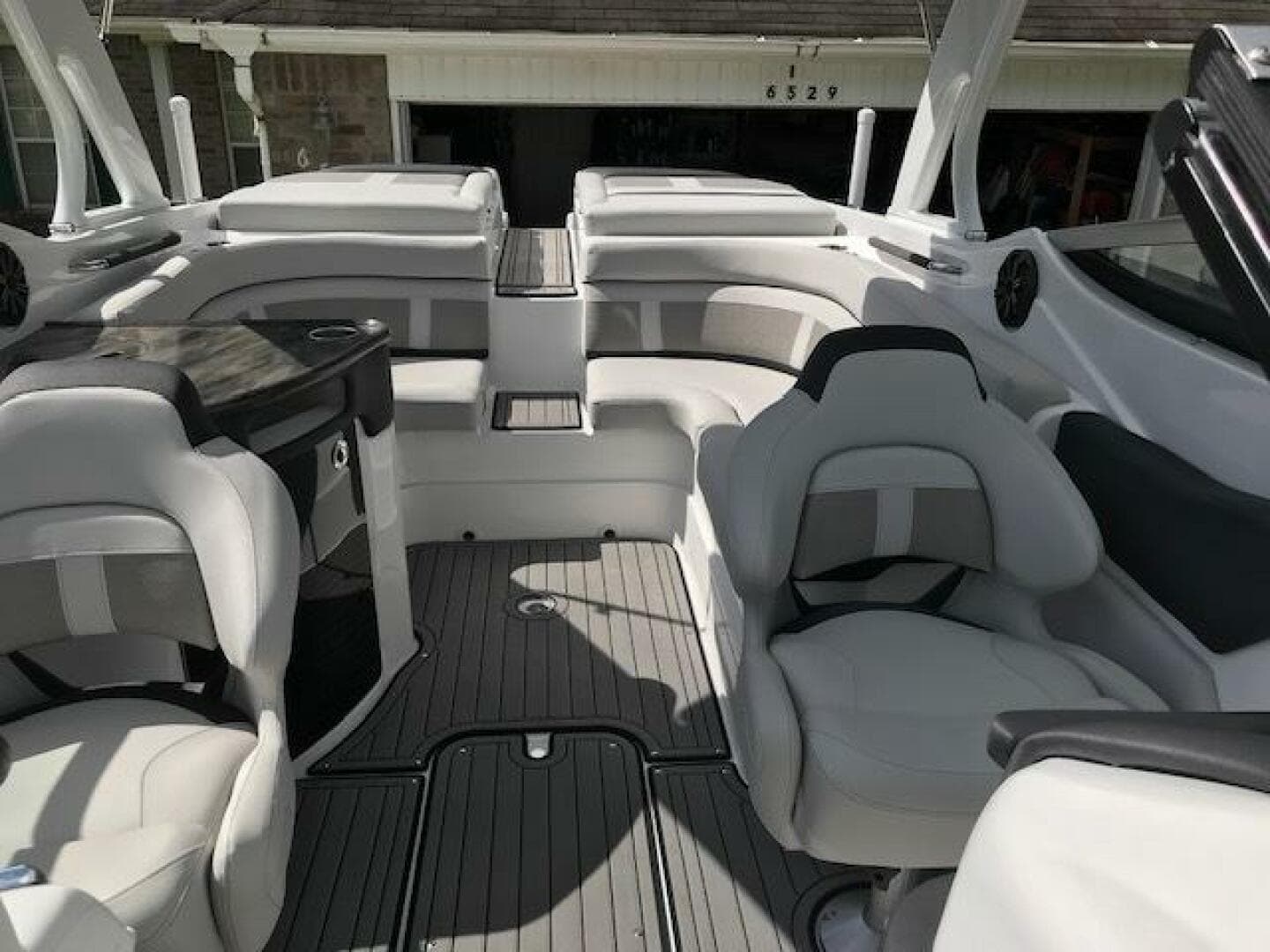 2018 Rinker 29QX
