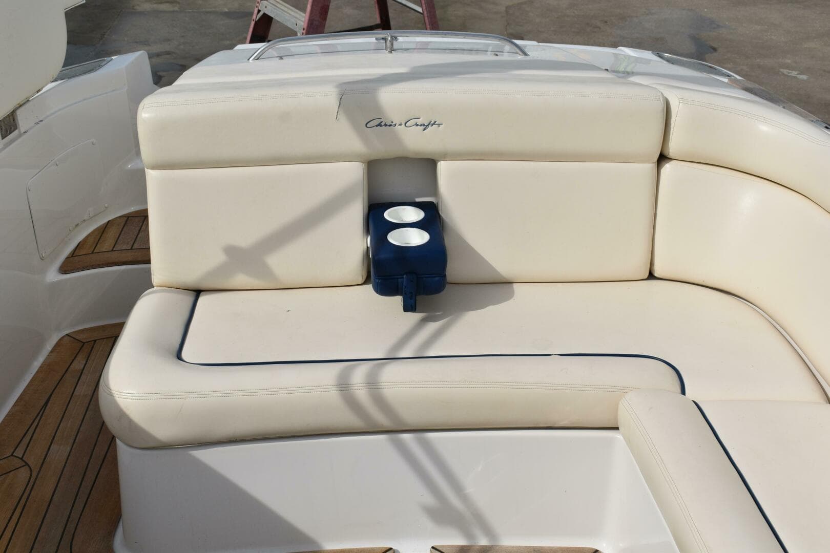 2003 Chris-Craft Launch 25