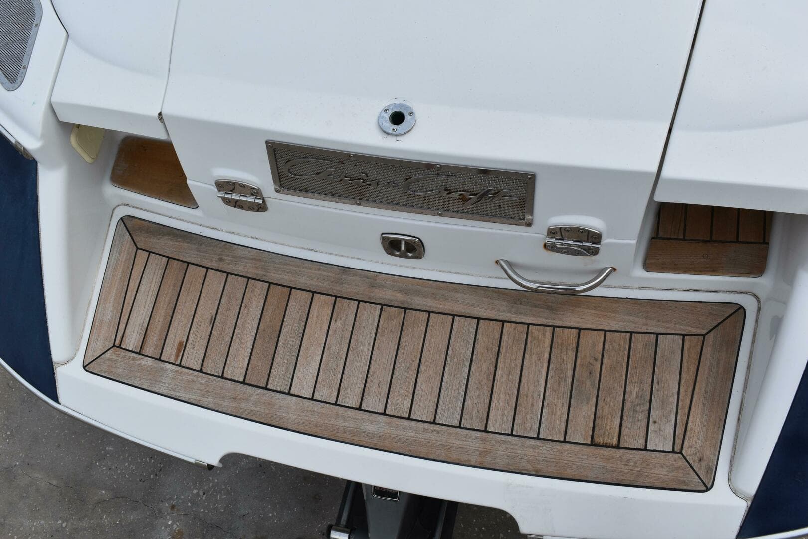 2003 Chris-Craft Launch 25