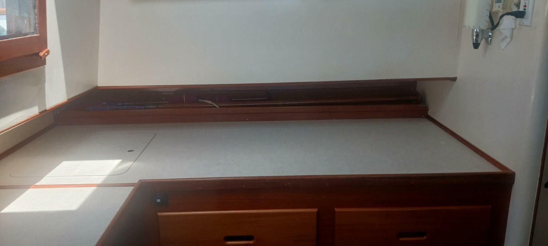 1977 Grand Banks 36 Classic