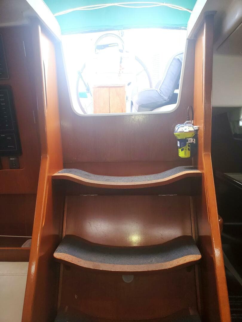 2003 Beneteau Center Cockpit