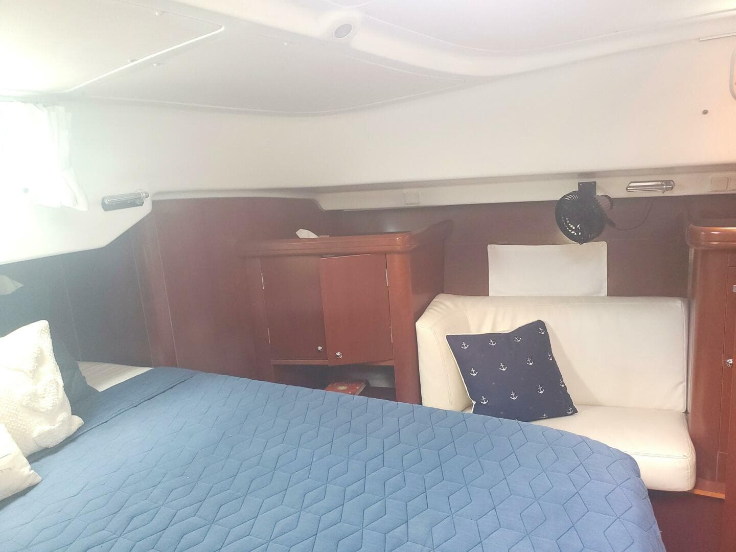 2003 Beneteau Center Cockpit