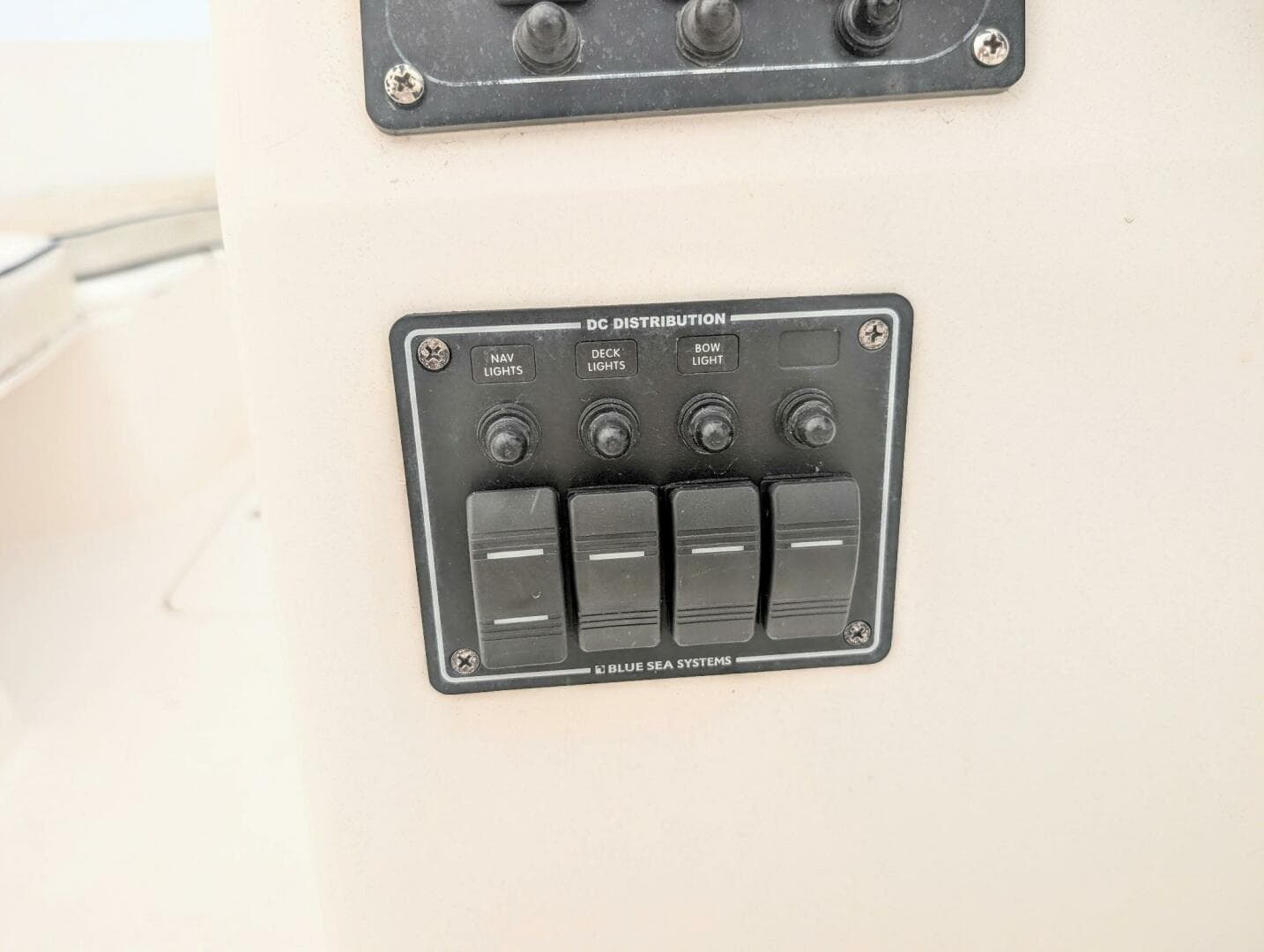 2003 Palm Beach 22DC White Cap