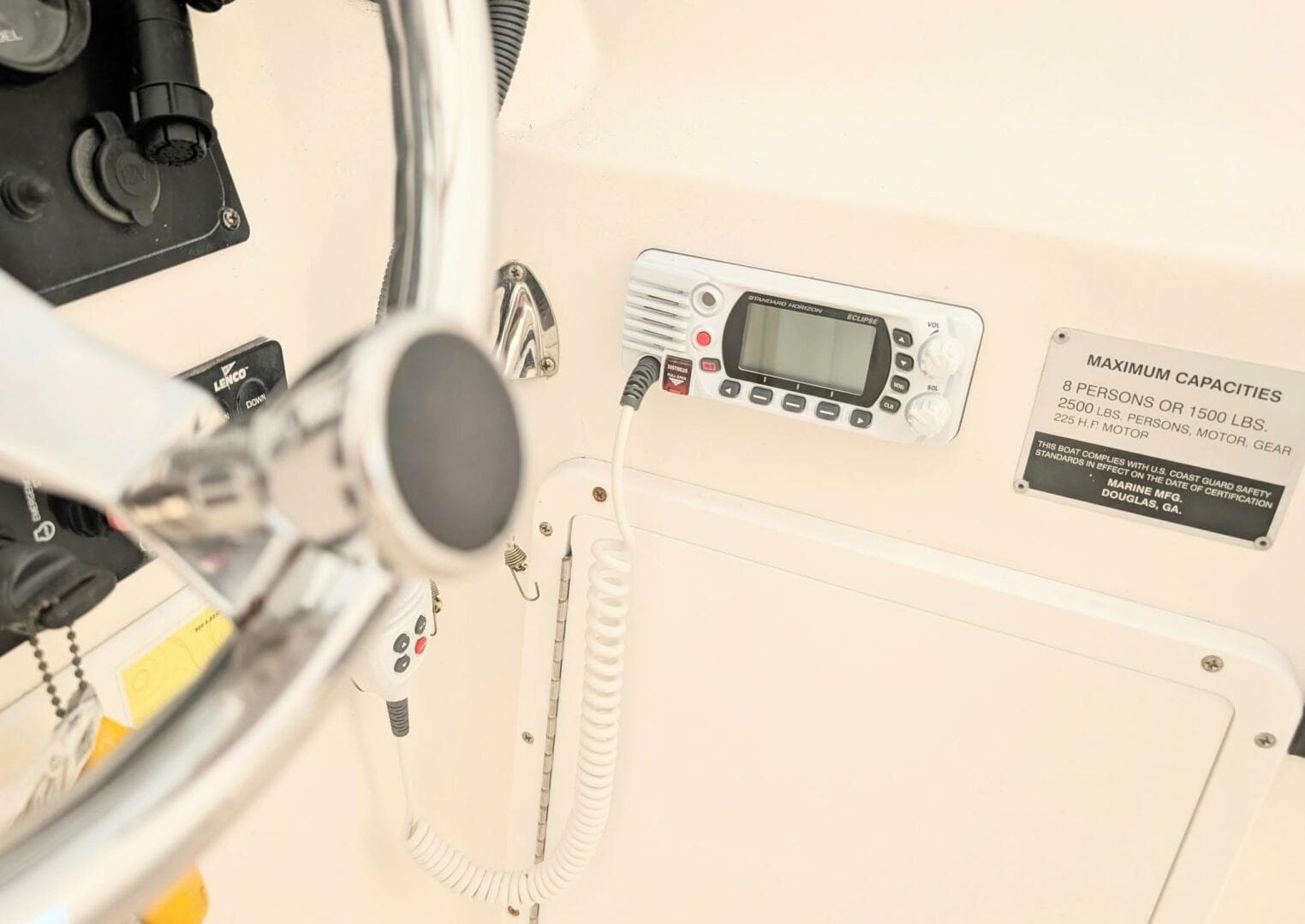 2003 Palm Beach 22DC White Cap