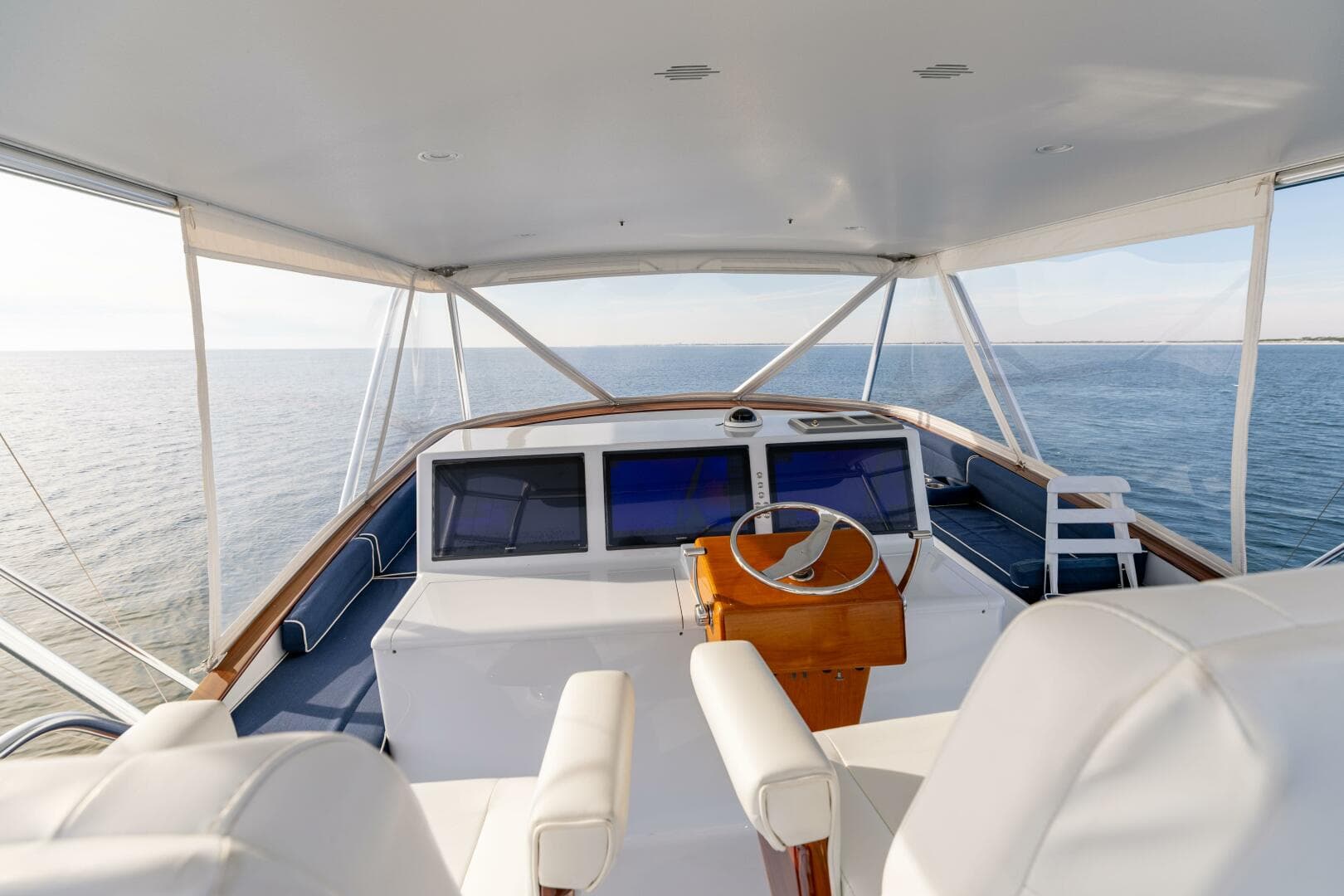 2006 Jim Smith 68 Convertible- Helm