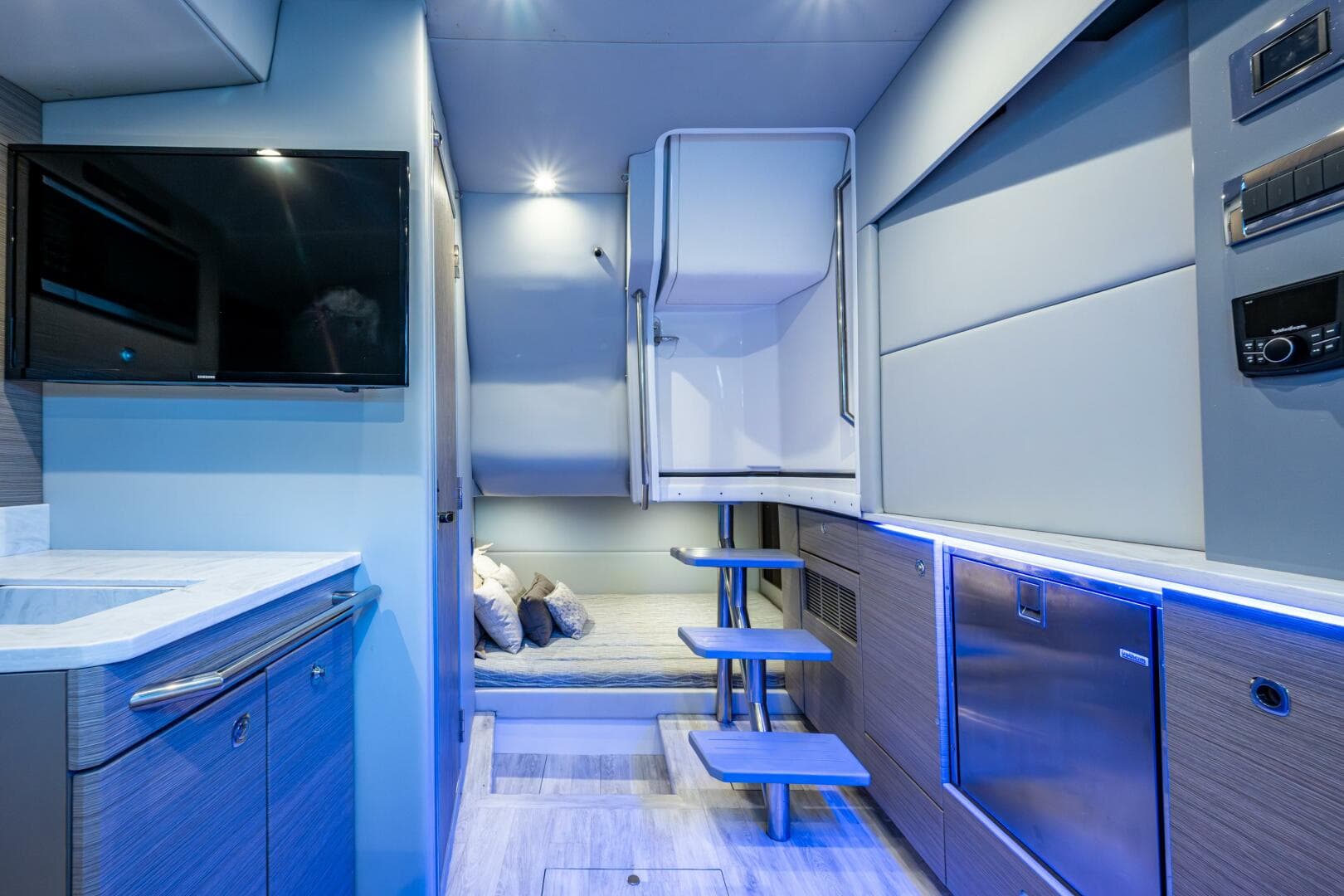 2022 Formula 380 ssc