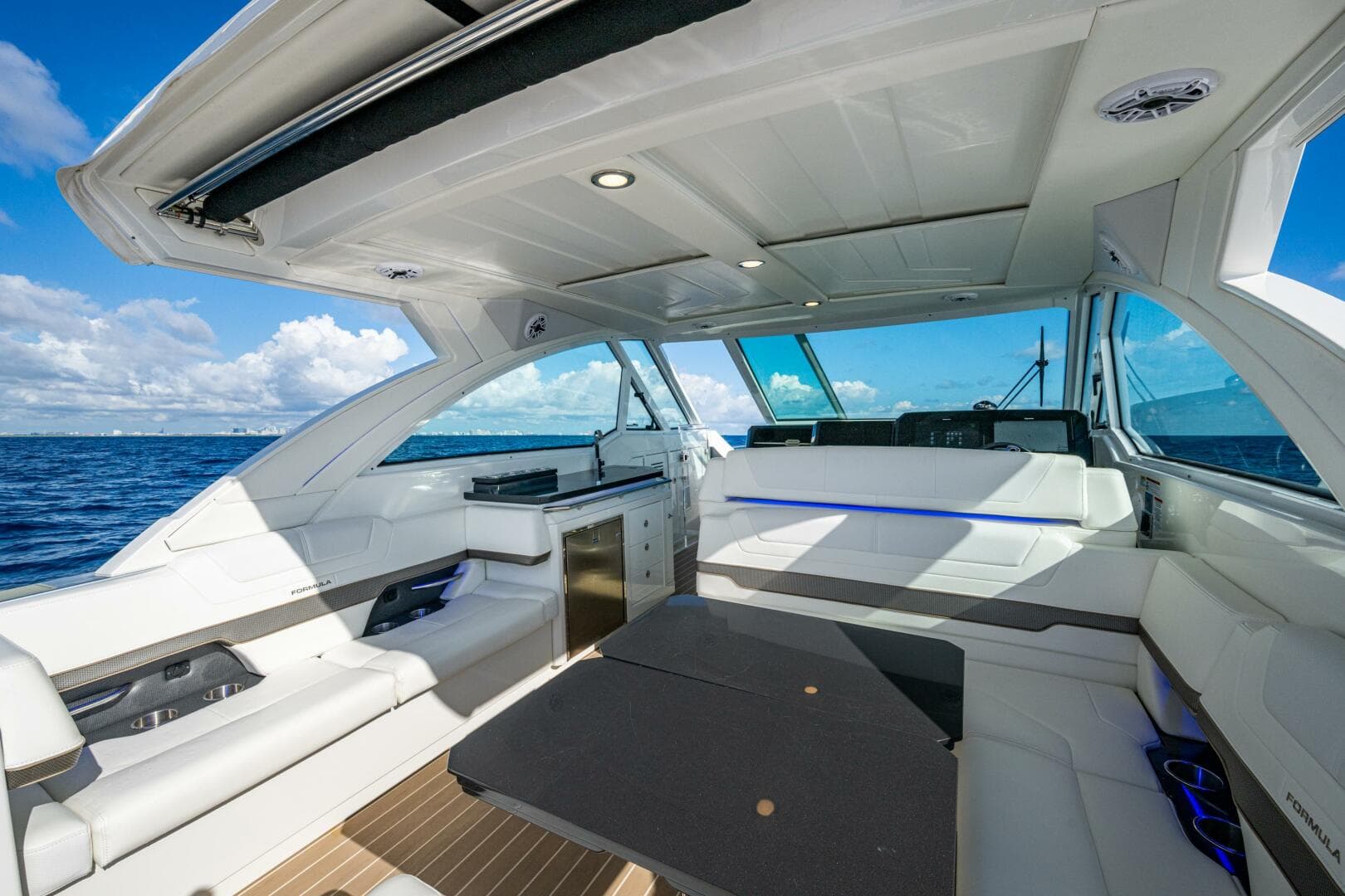 2022 Formula 380 ssc