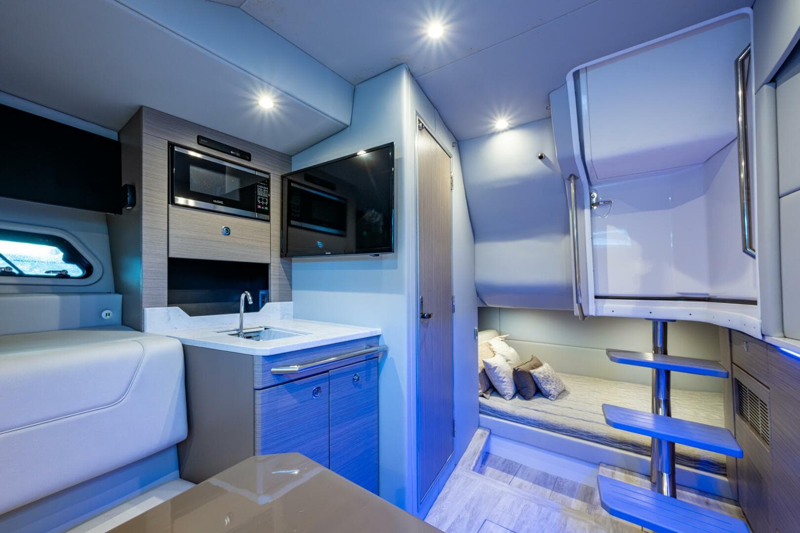 2022 Formula 380 ssc