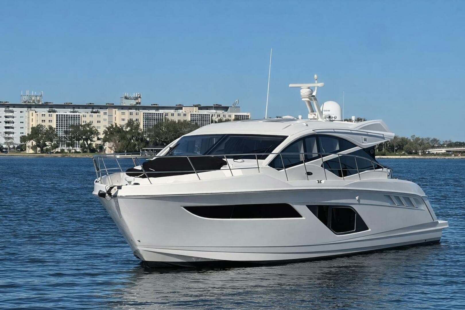 2019 Sea Ray L550