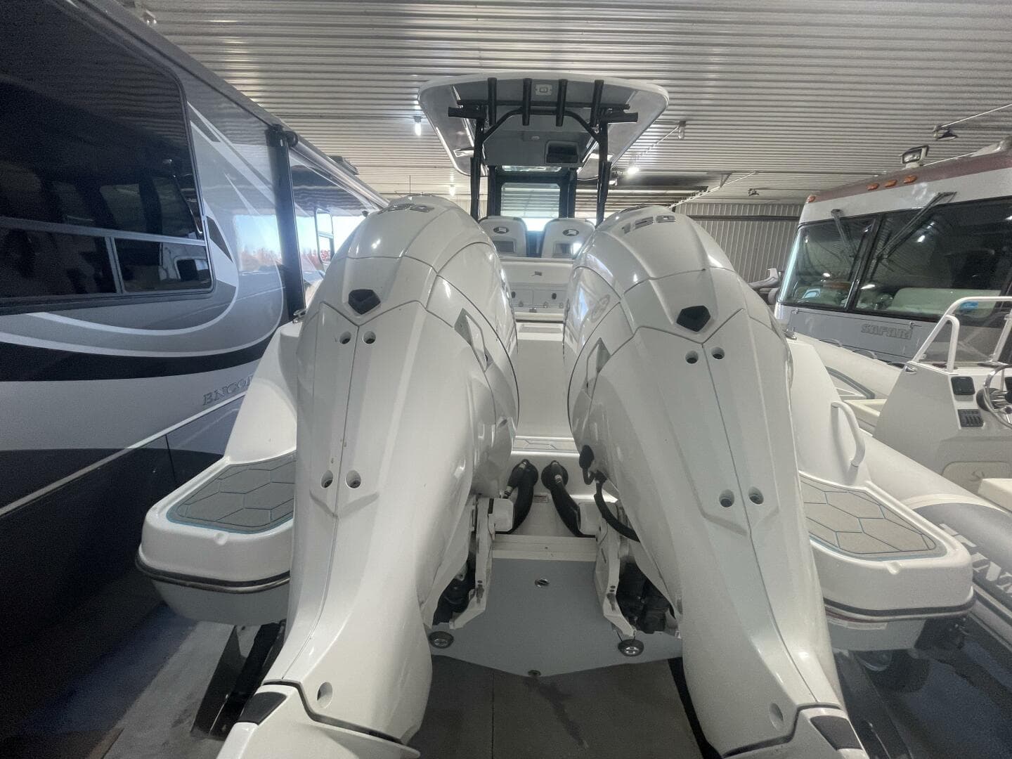 Dual Yamaha 150 Engines – Stingray Boat Transom Close-Up