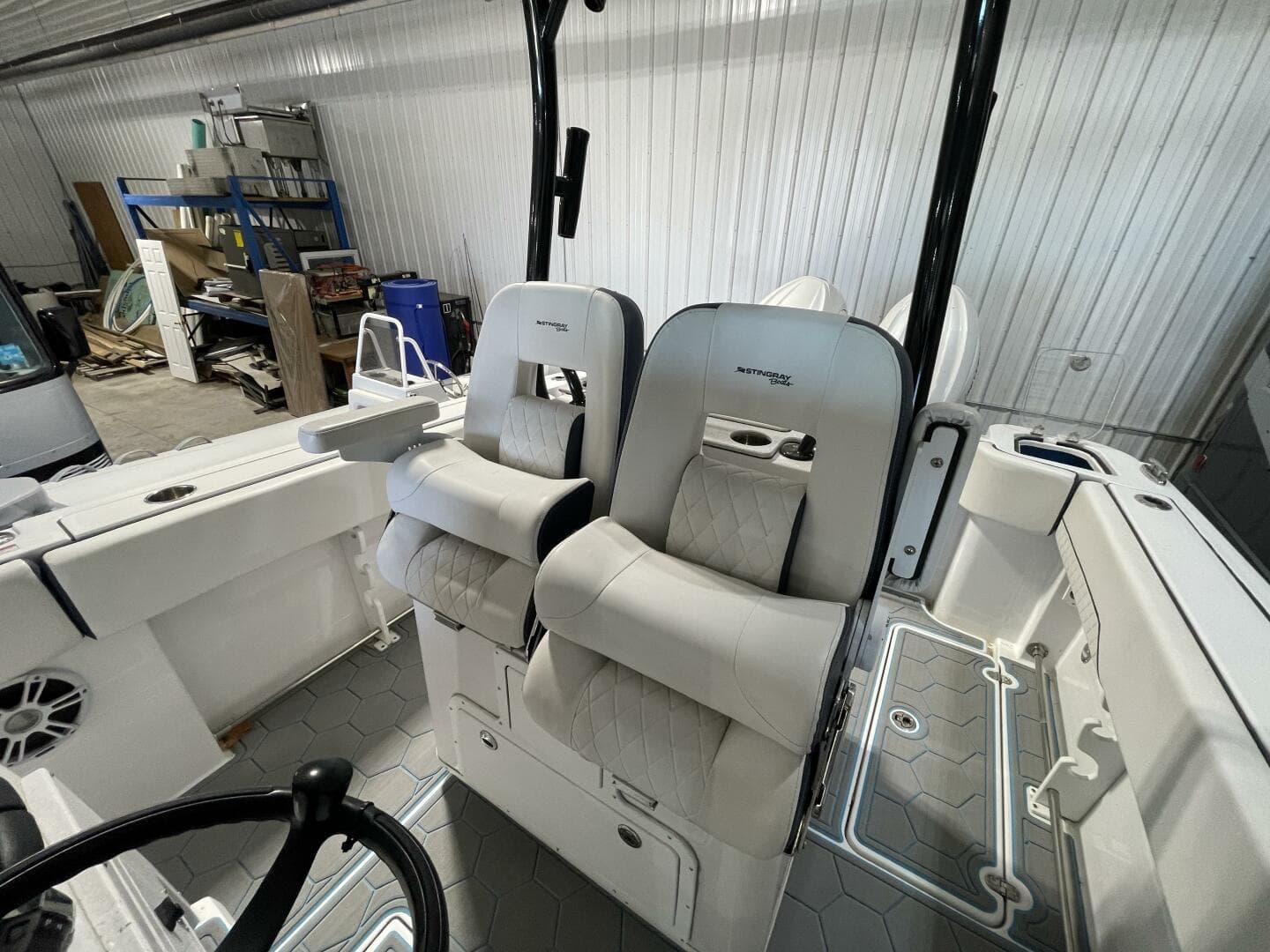 Premium Bolstered Helm Seats with Armrests on Center Console Boat