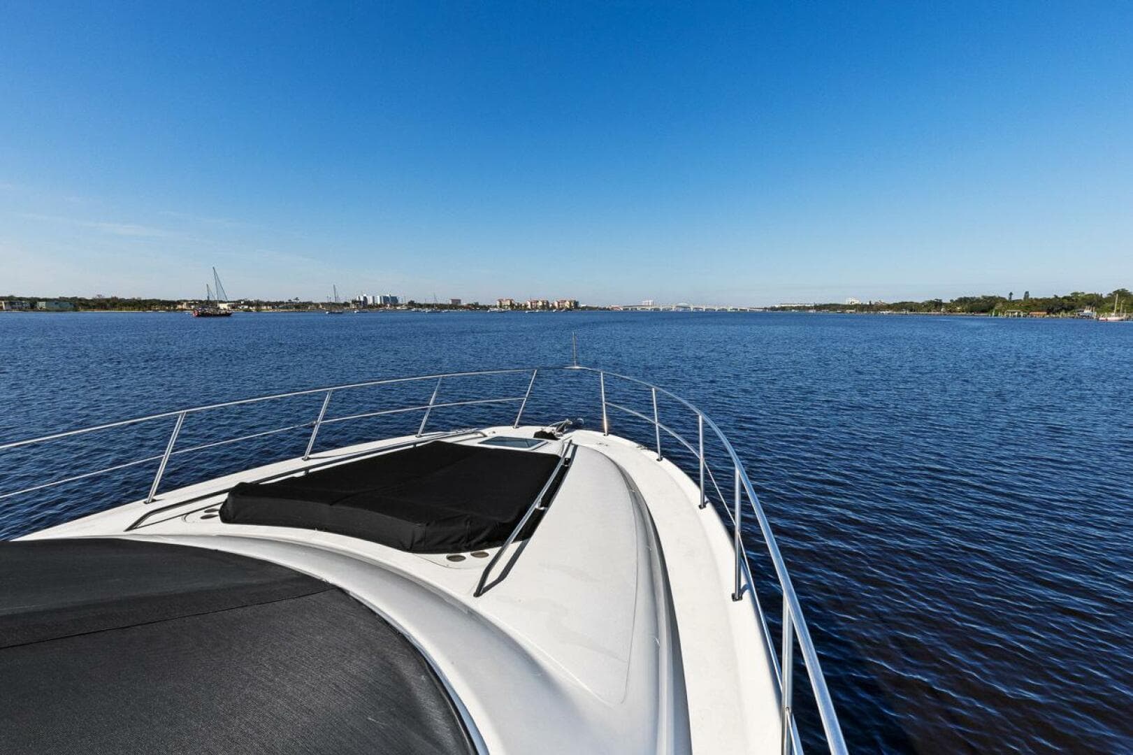 1998 Sea Ray 480 Sedan Bridge