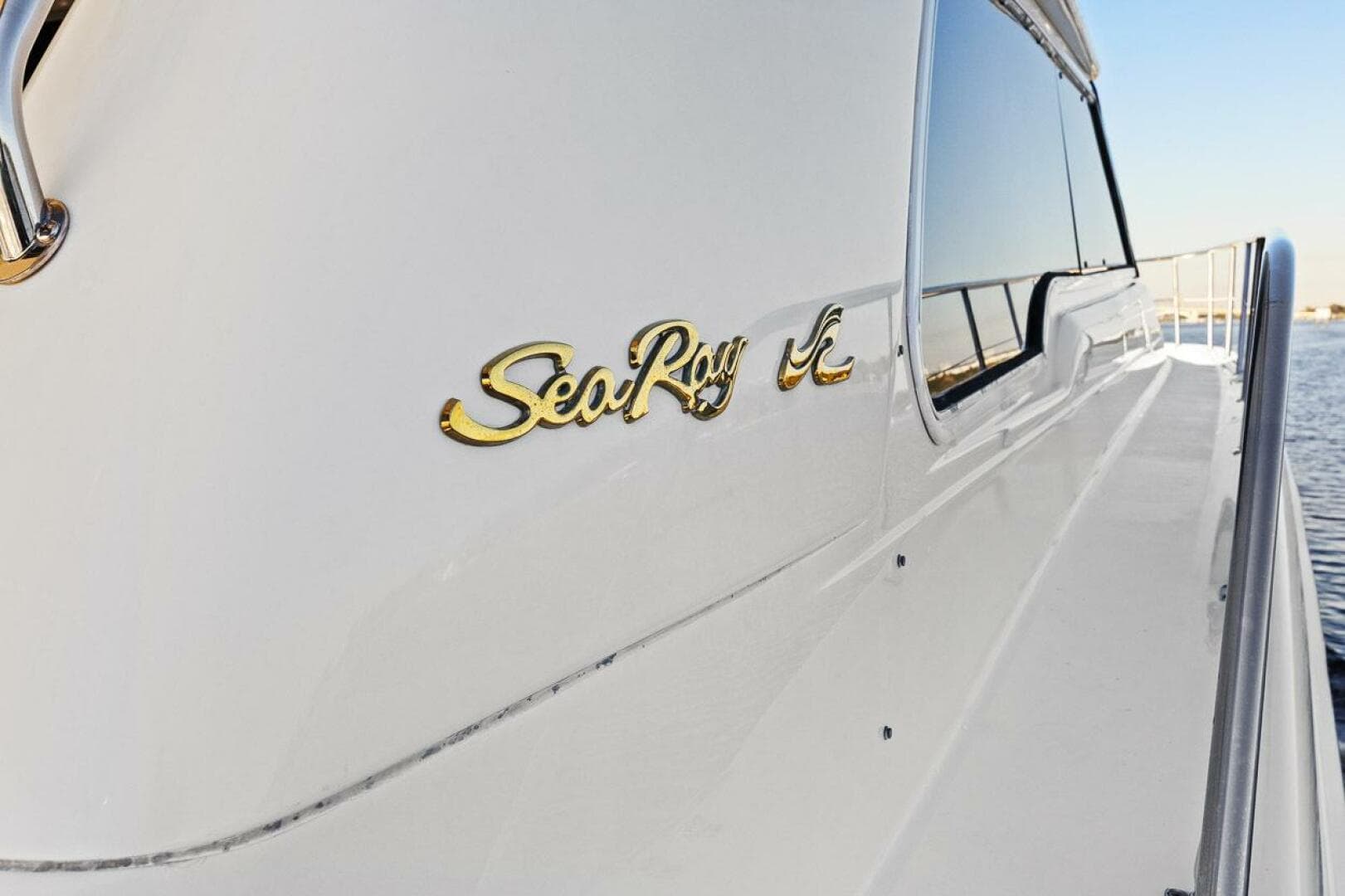 1998 Sea Ray 480 Sedan Bridge