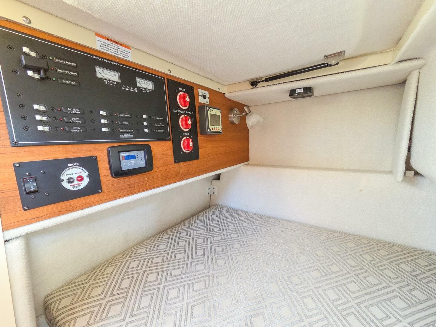 2021 Ranger Tugs R-23