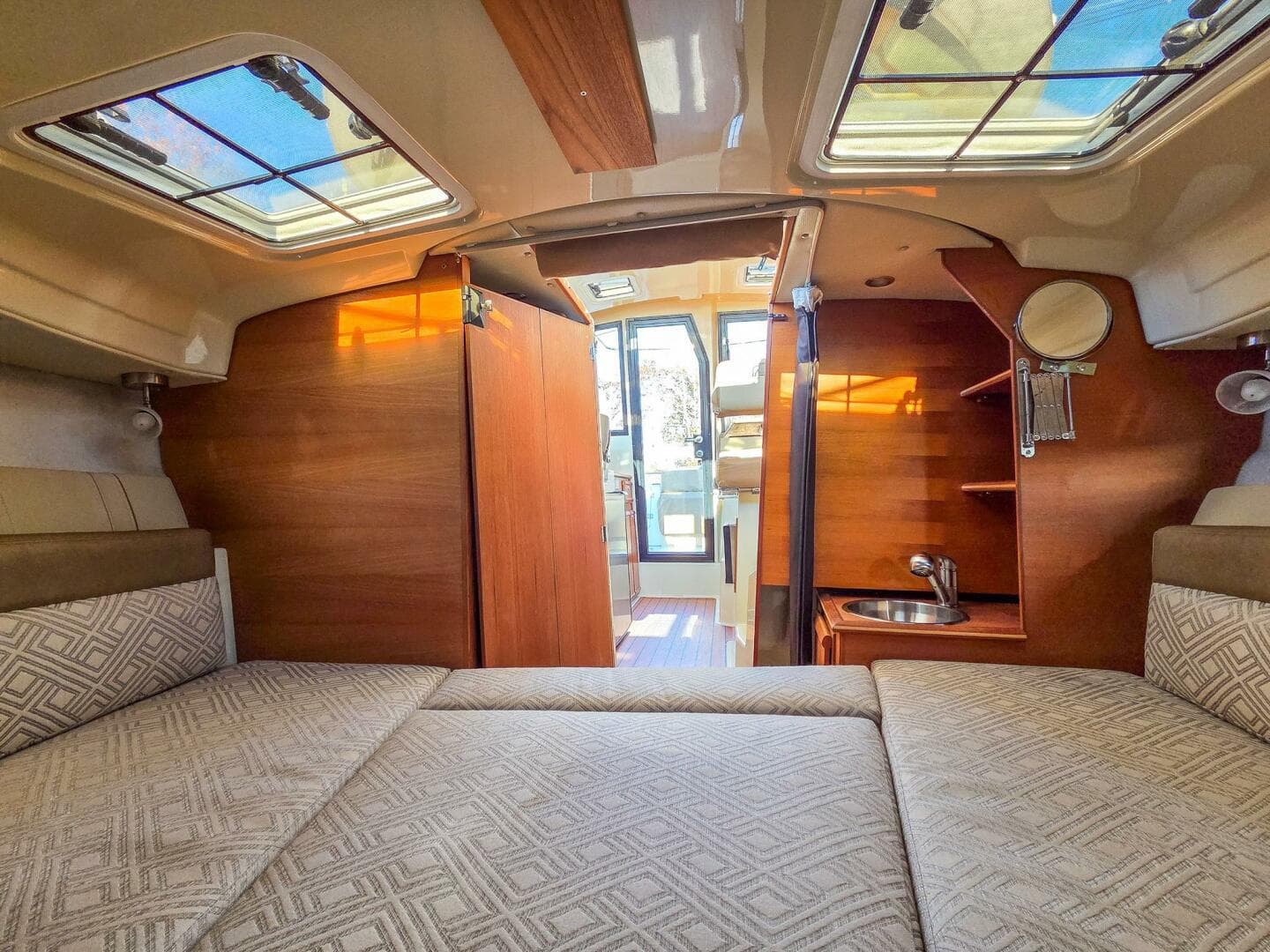 2021 Ranger Tugs R-23