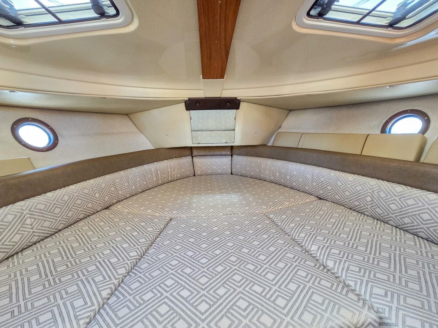 2021 Ranger Tugs R-23