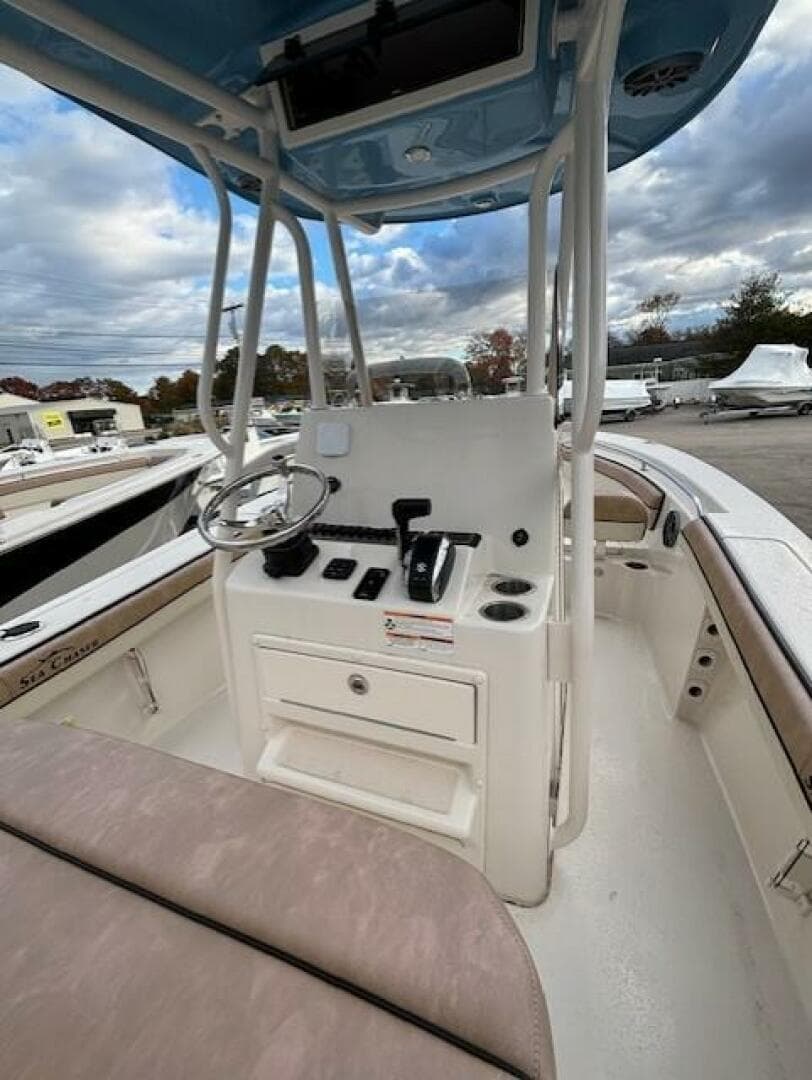 2023 Sea Chaser 24 HFC