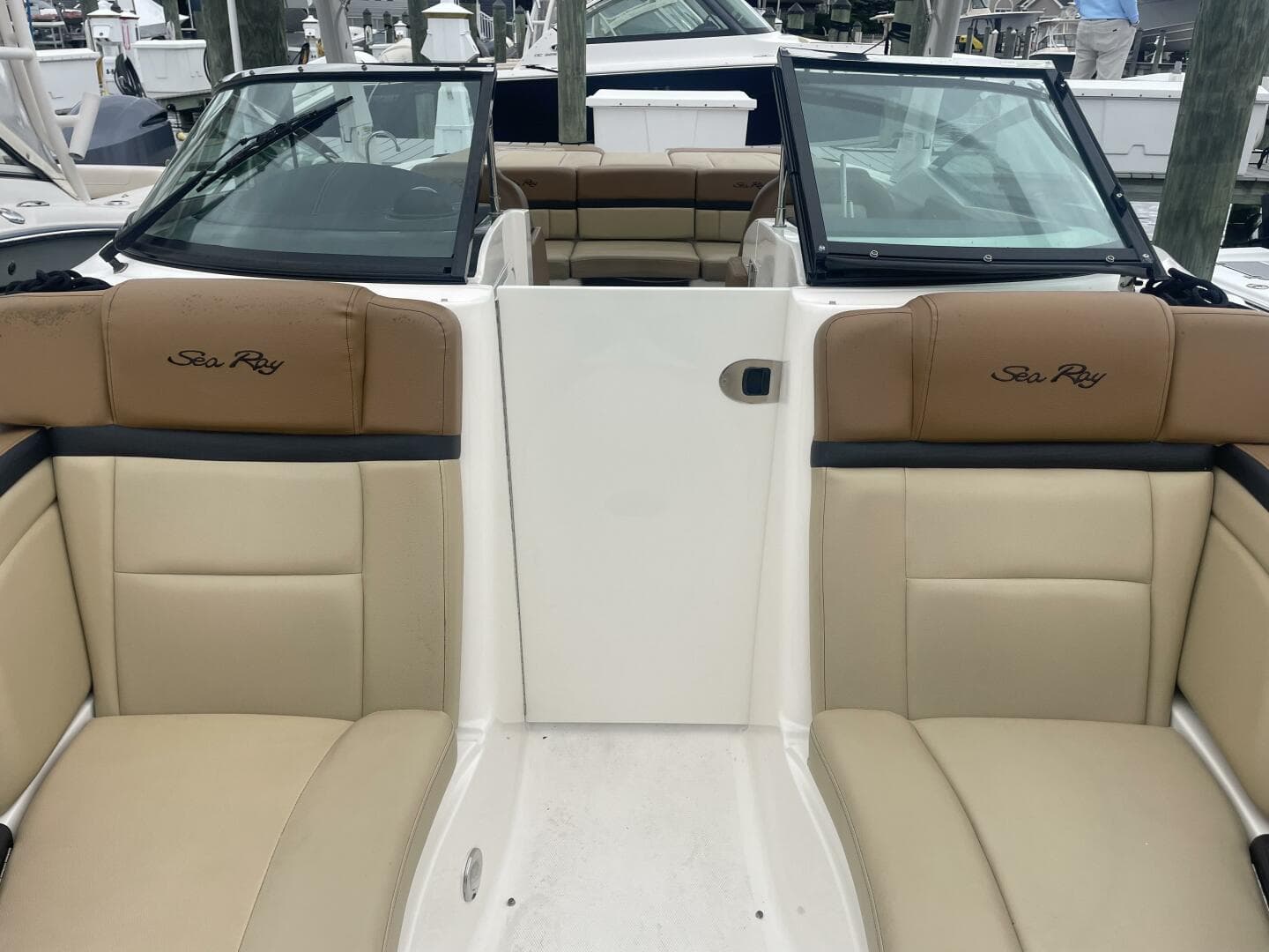 2014 Sea Ray 250 SLX