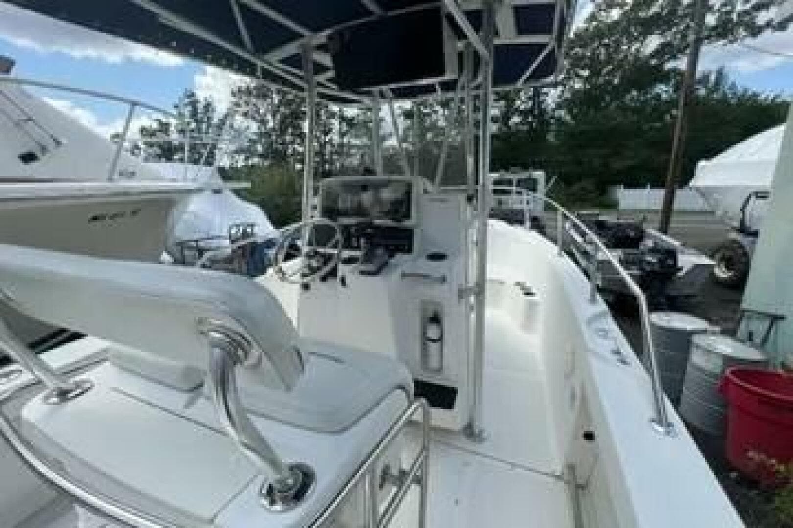 2002 Boston Whaler 21 Outrage