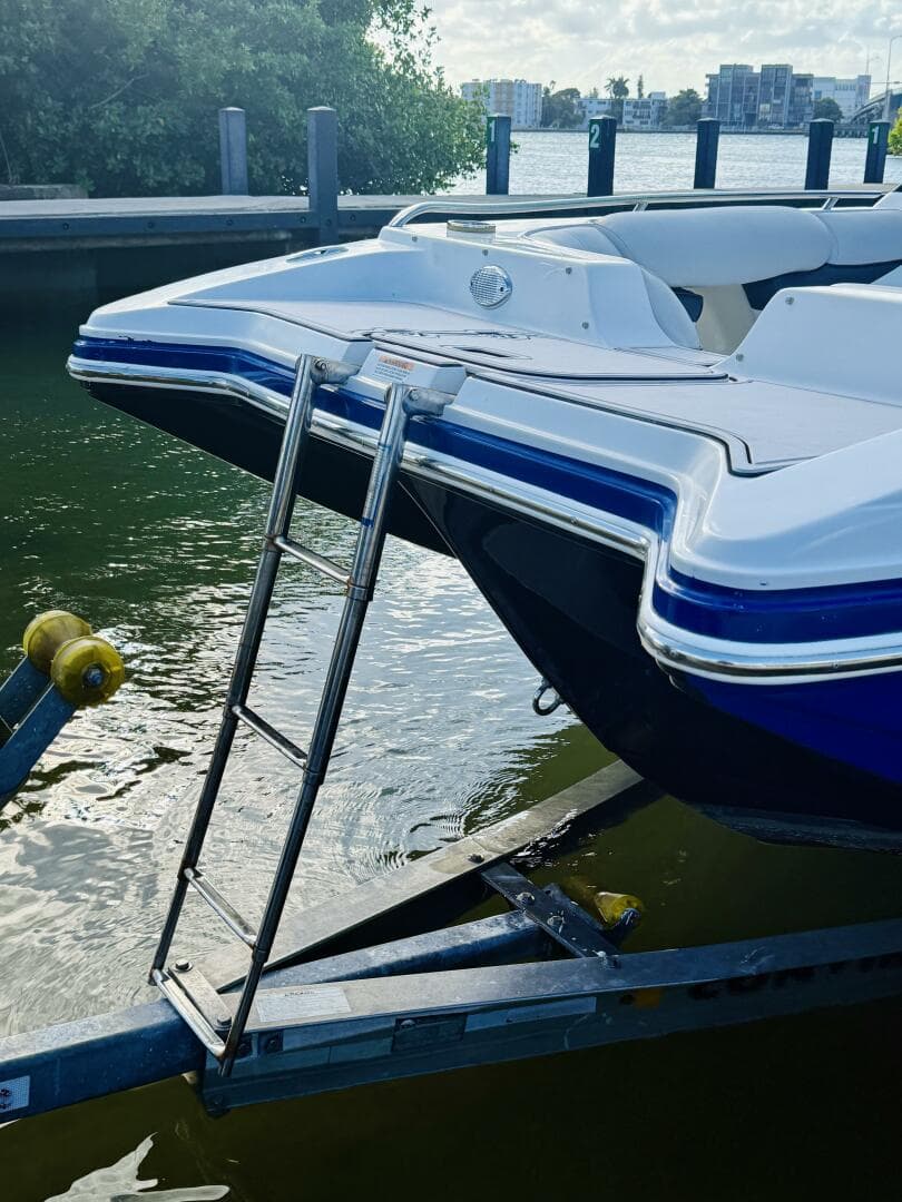 2015 Starcraft Crossover 250 SCX OB