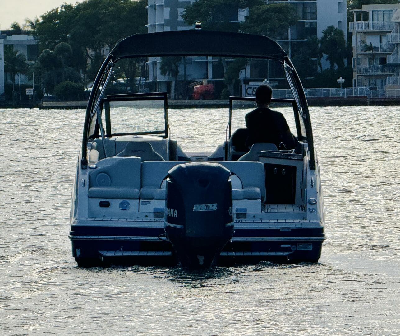 2015 Starcraft Crossover 250 SCX OB