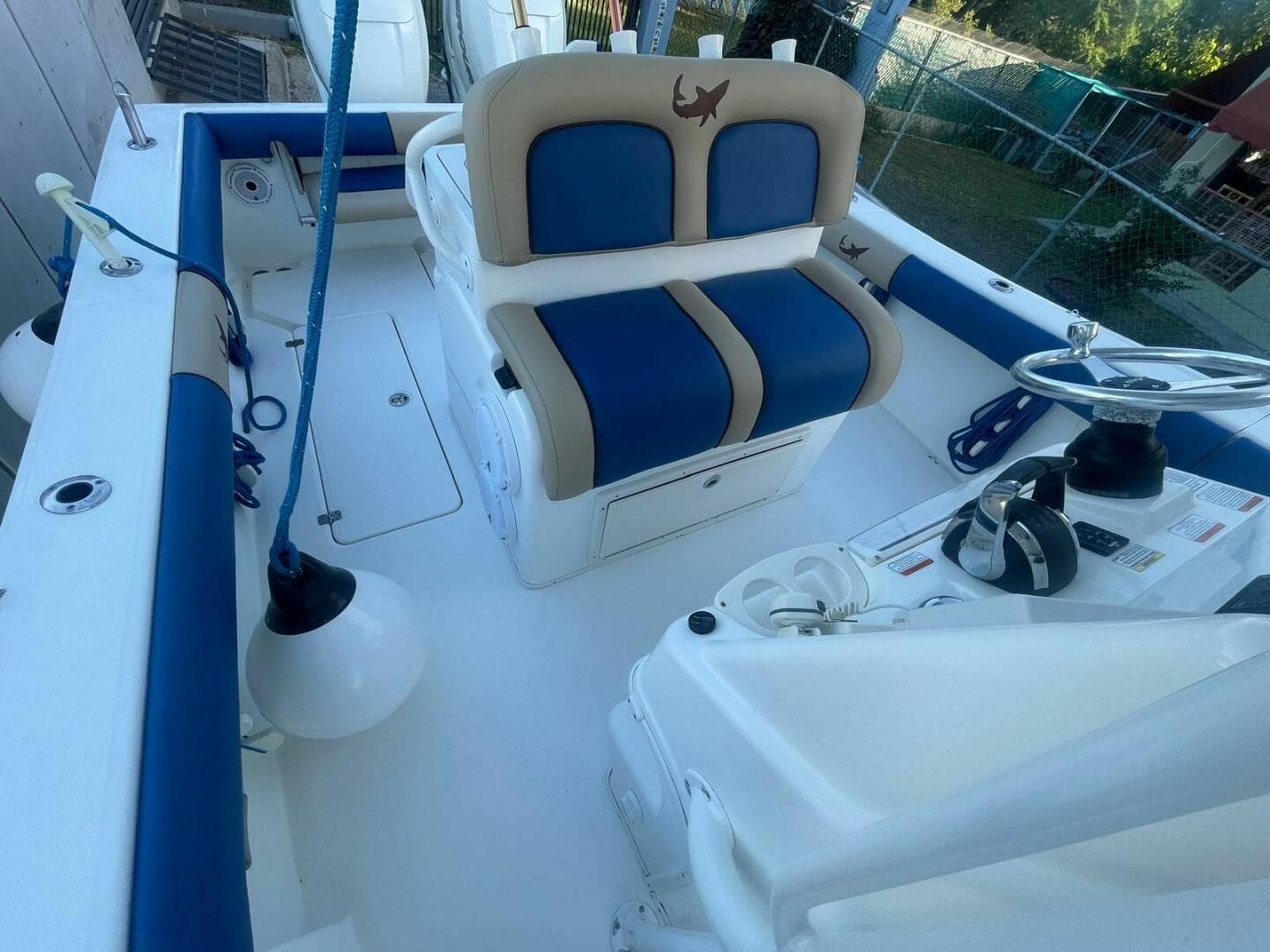 2016 Mako 284 Center Console