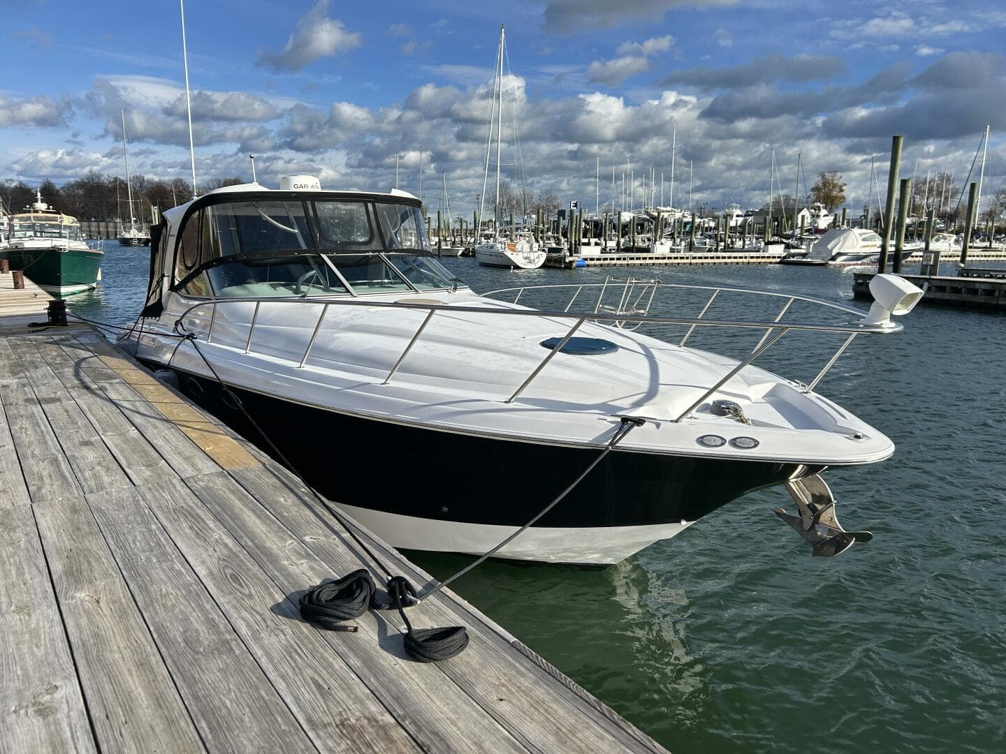 2007 Larson 370 Cabrio