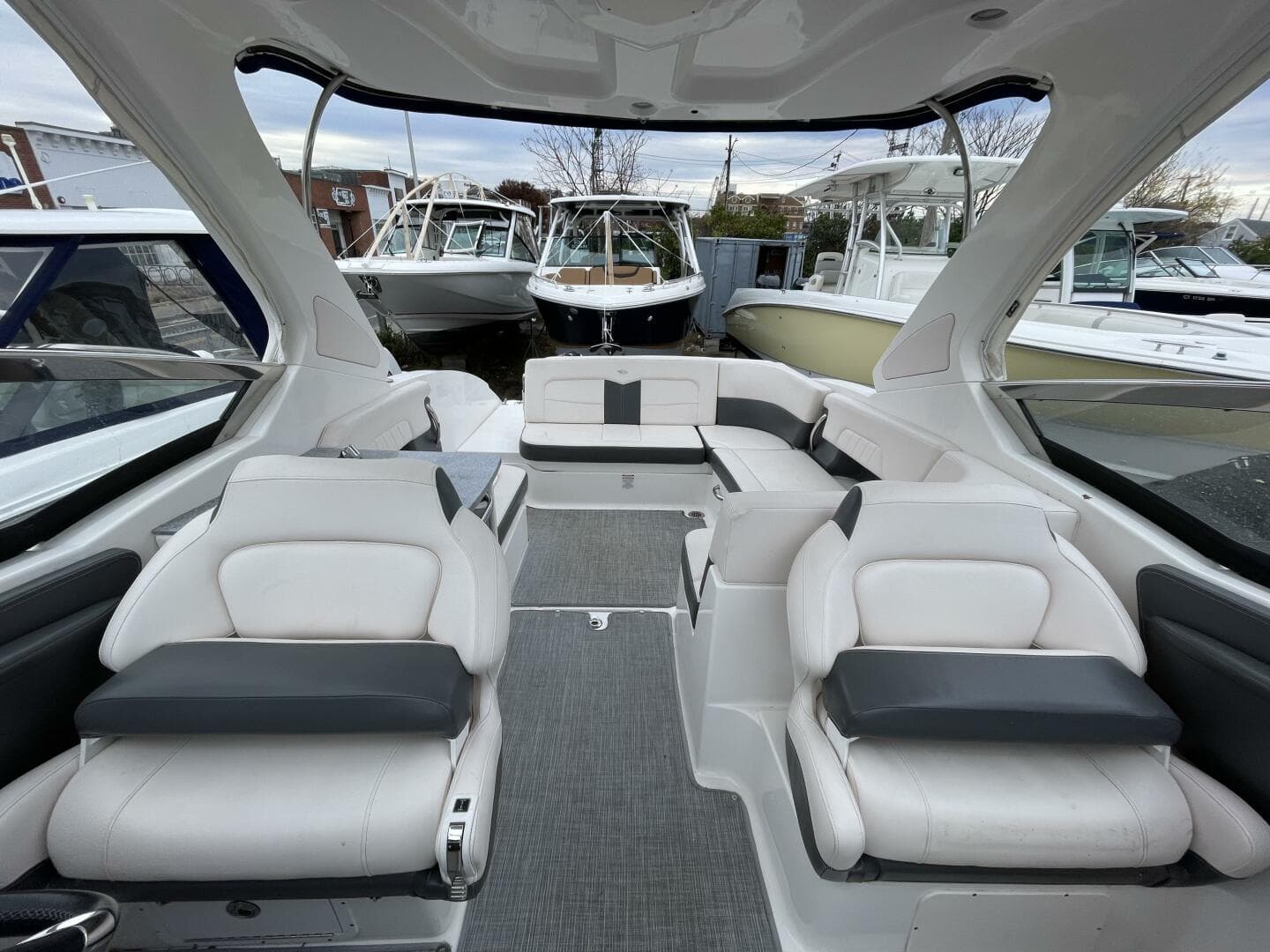 2017 Chaparral 307 SSX