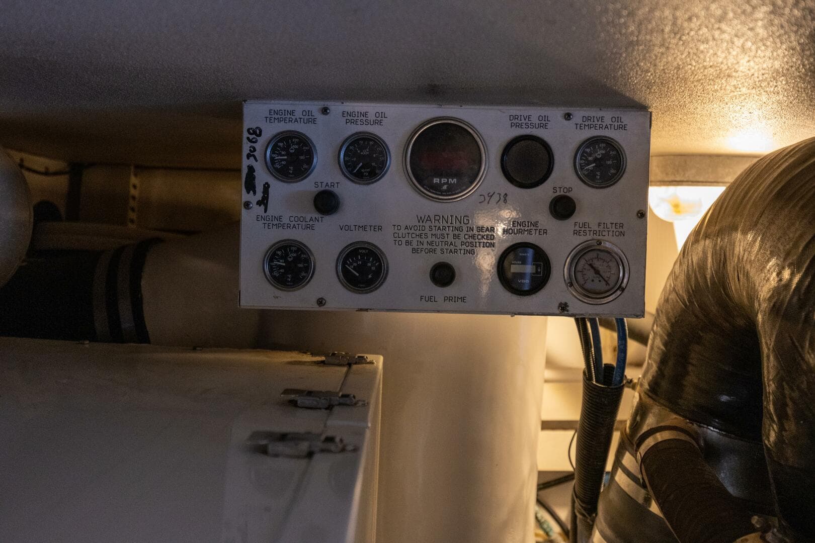 1998 Viking 50 Convertible 