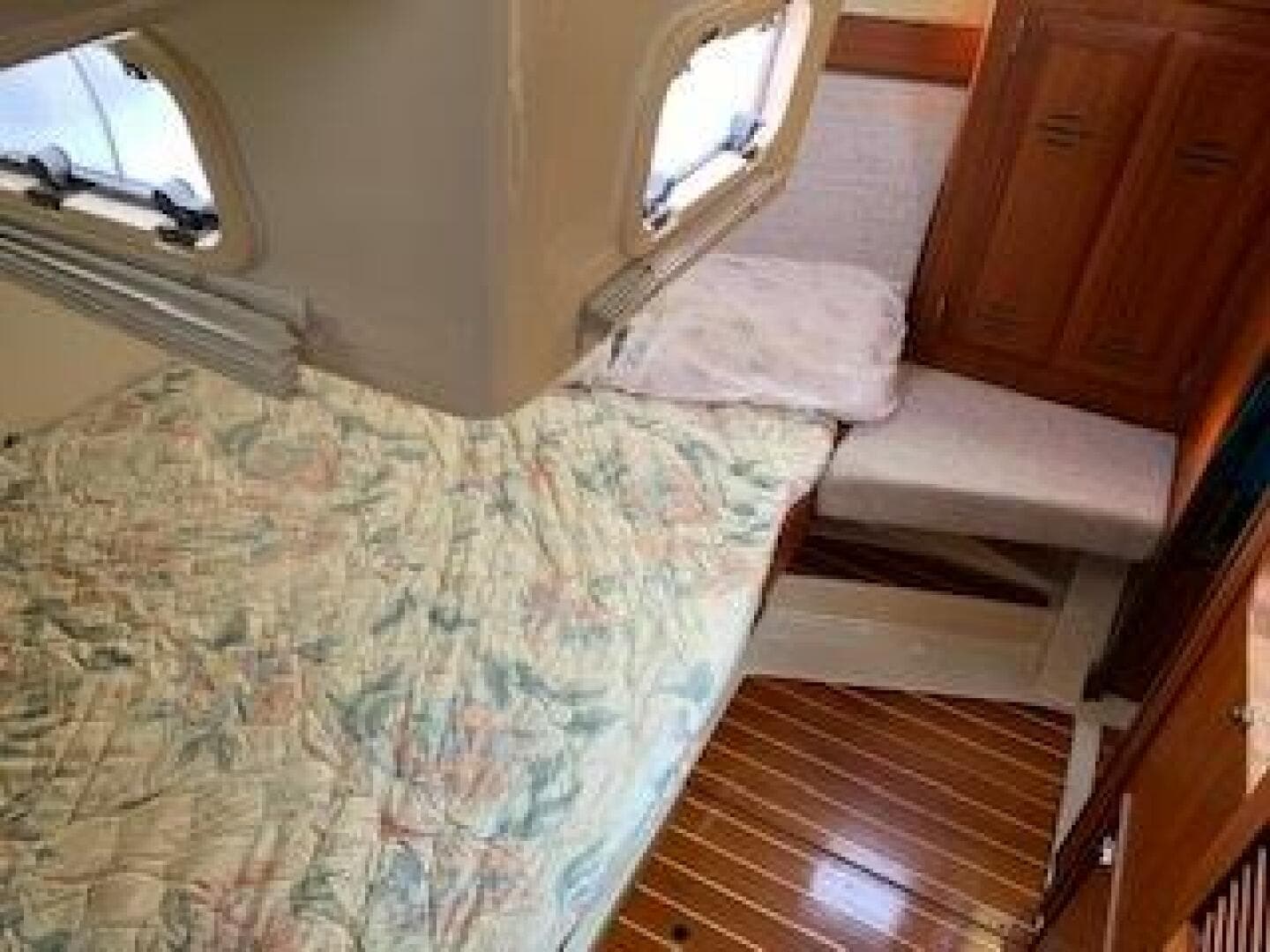 1995 Hunter Legend 37.5