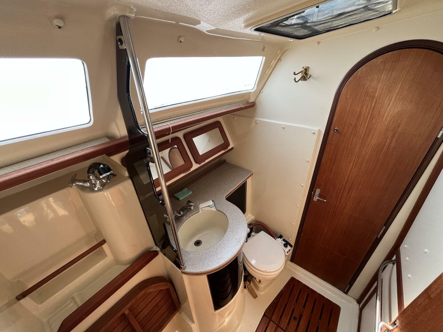 1995 Hunter Legend 37.5