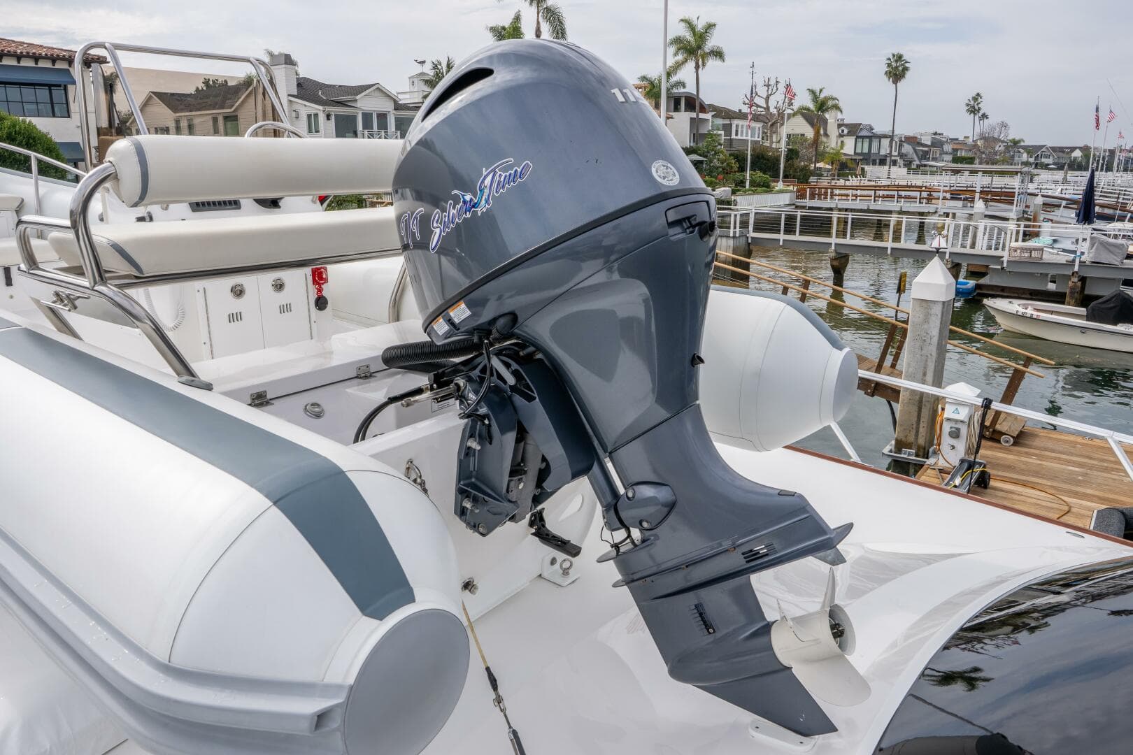 2018 Viking 80 Enclosed Bridge - SILVERTIME