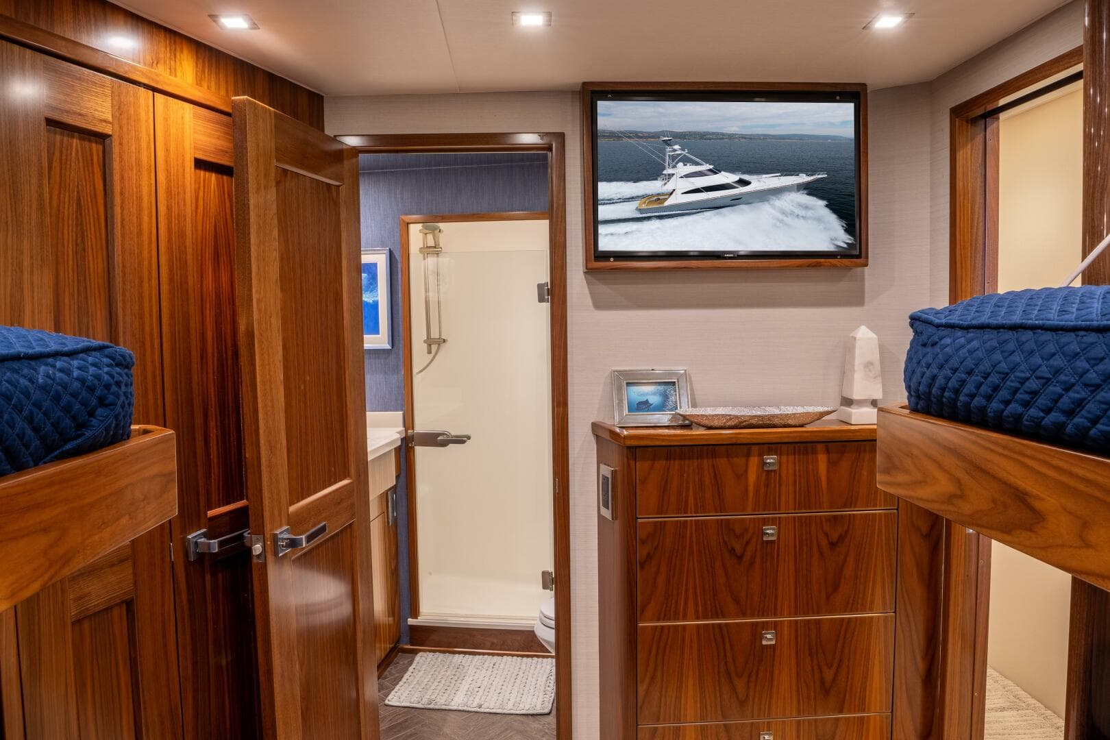 2018 Viking 80 Enclosed Bridge - SILVERTIME