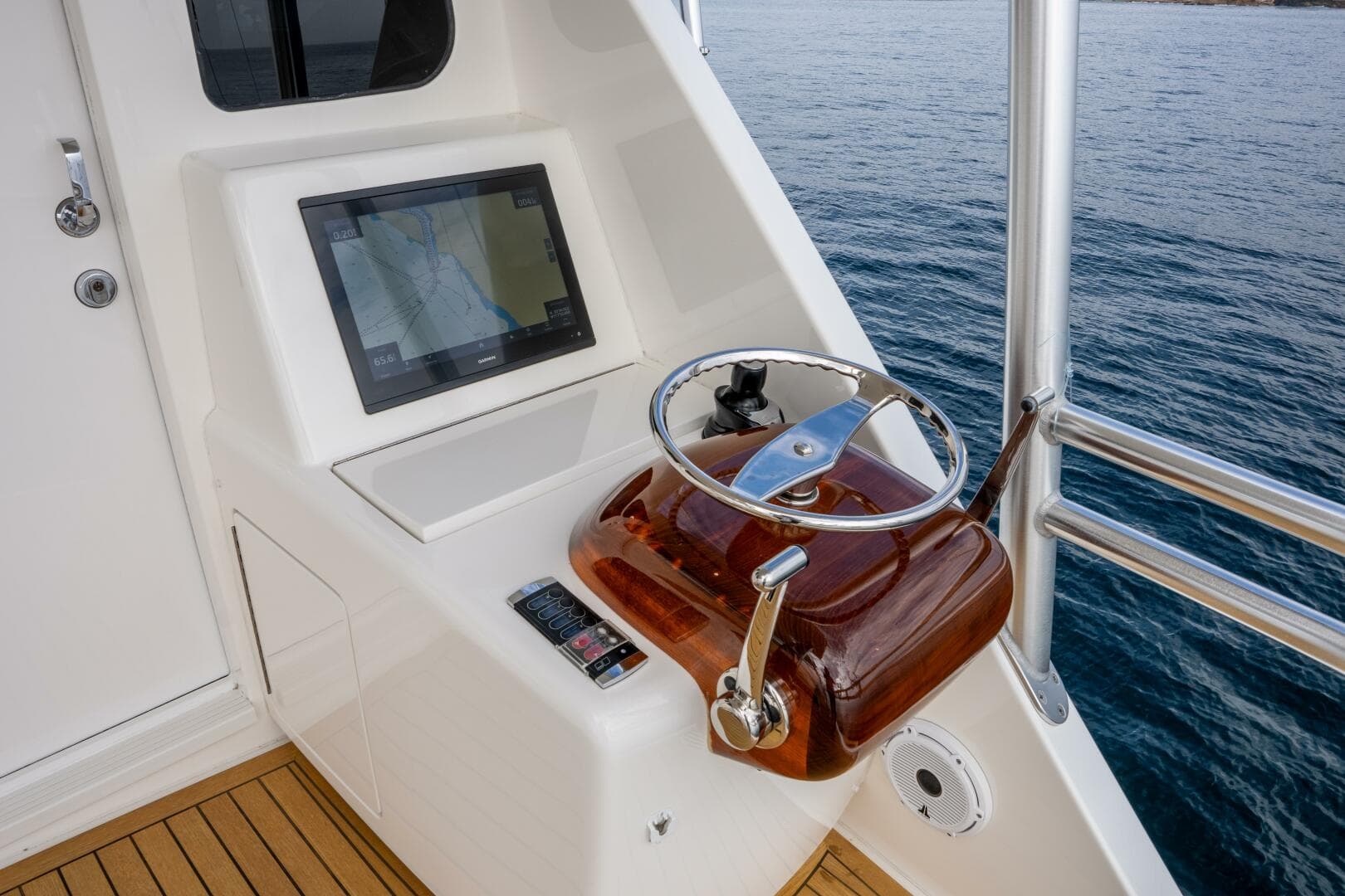 2018 Viking 80 Enclosed Bridge - SILVERTIME