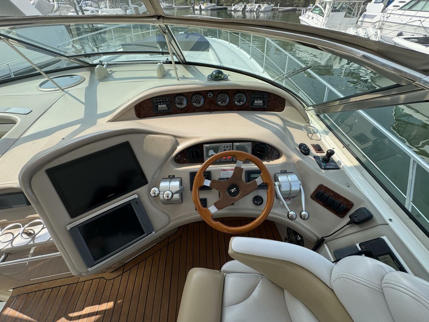 2001 Sea Ray 540 Sundancer