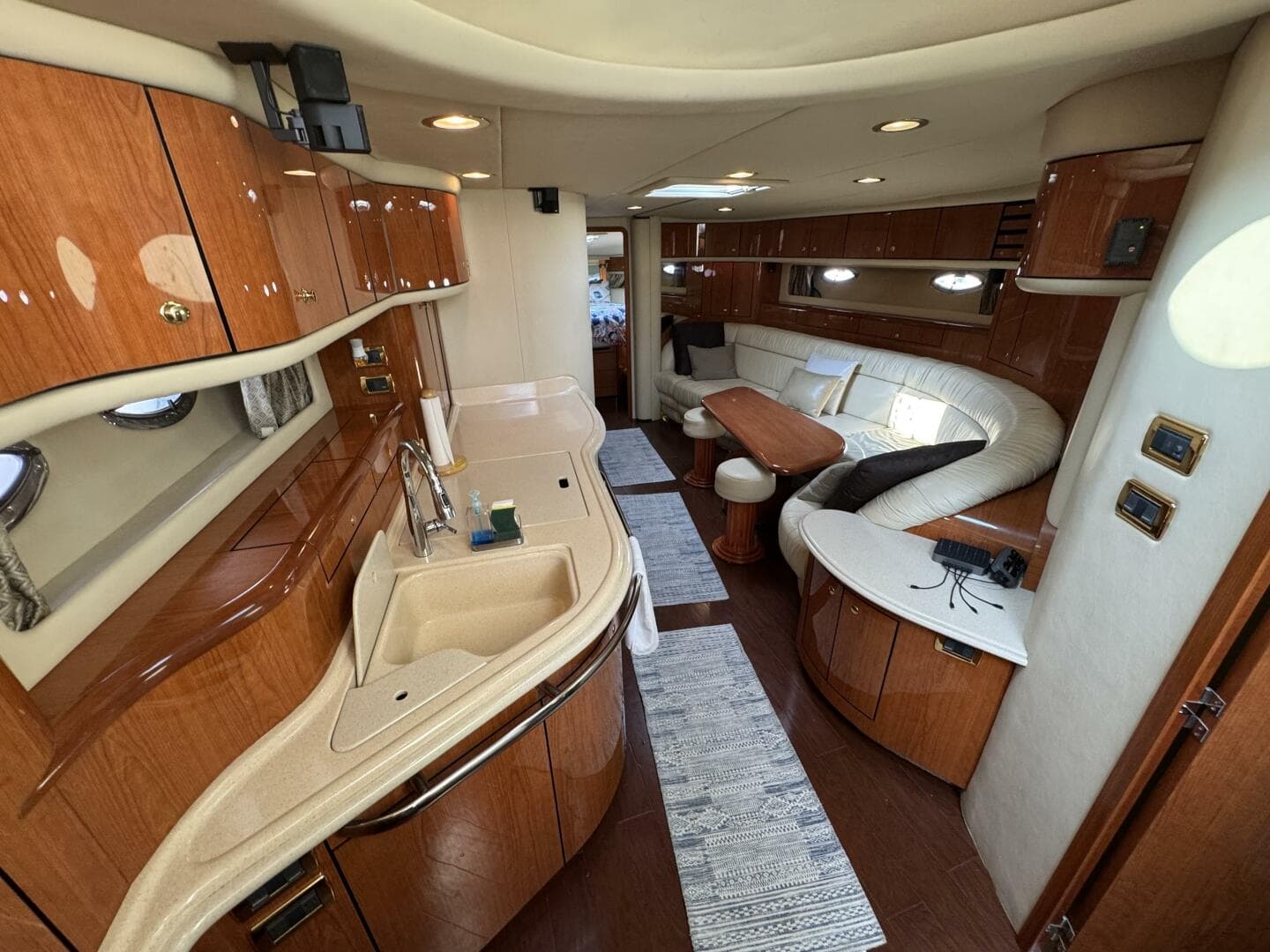 2001 Sea Ray 540 Sundancer