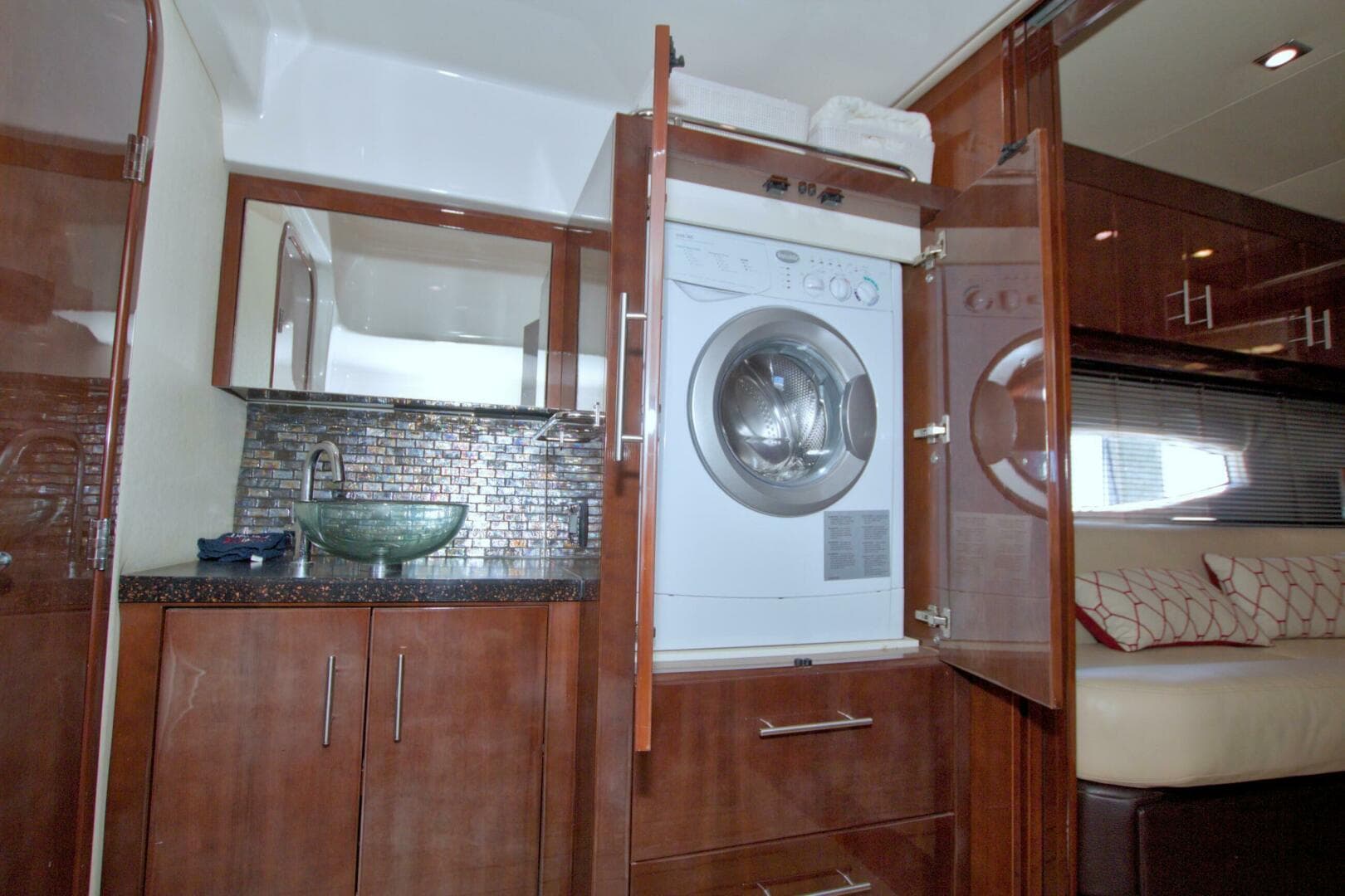 2014 Regal 46 Sport Coupe