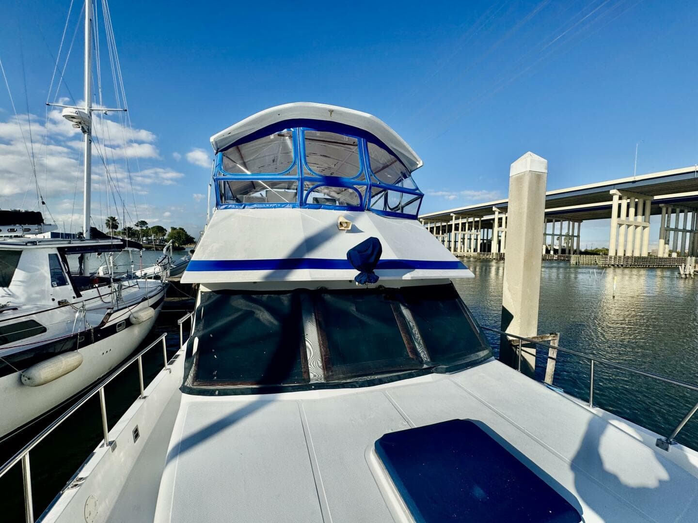 1986 Marine Trader 47 Tradewinds