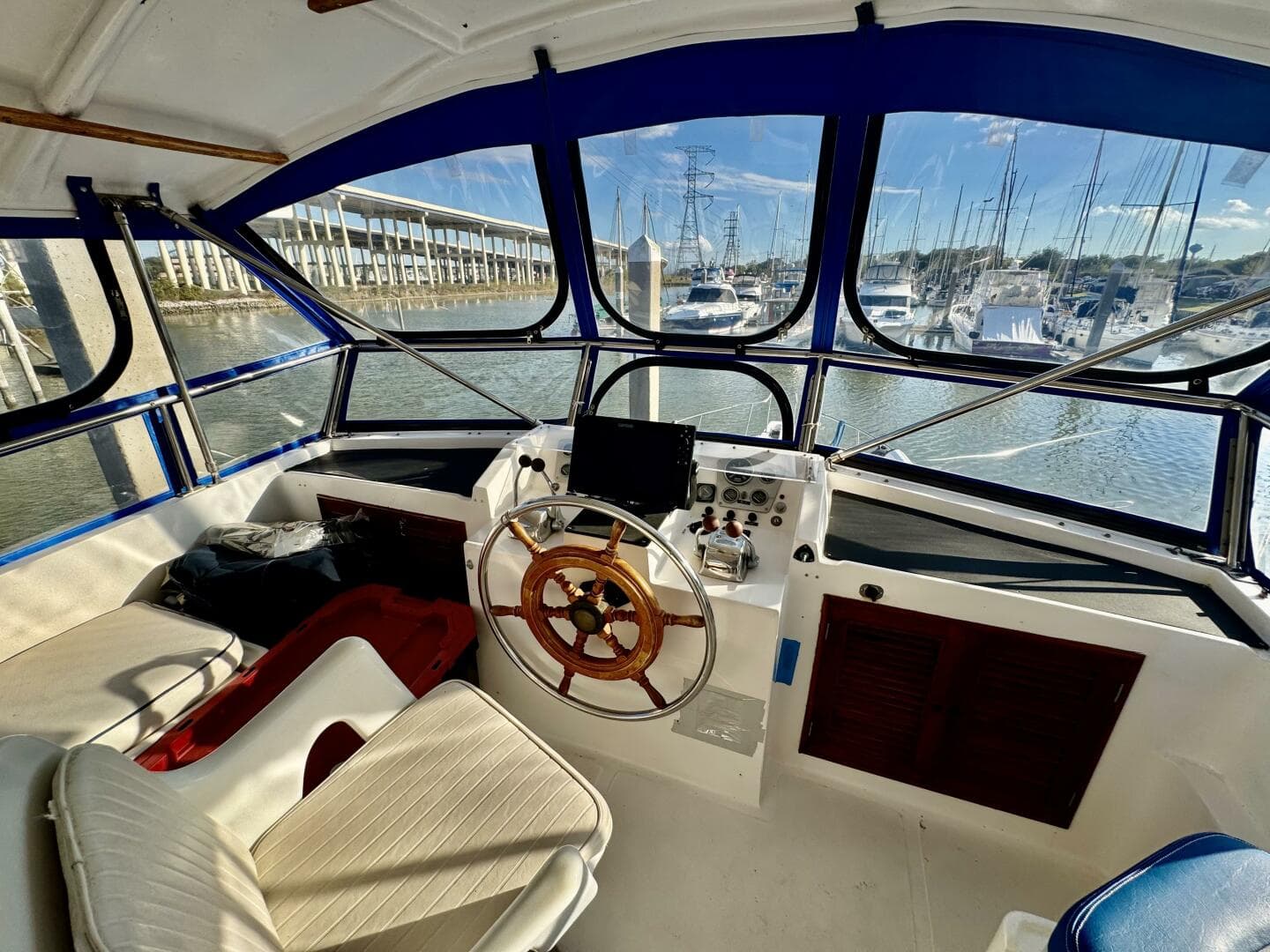 1986 Marine Trader 47 Tradewinds