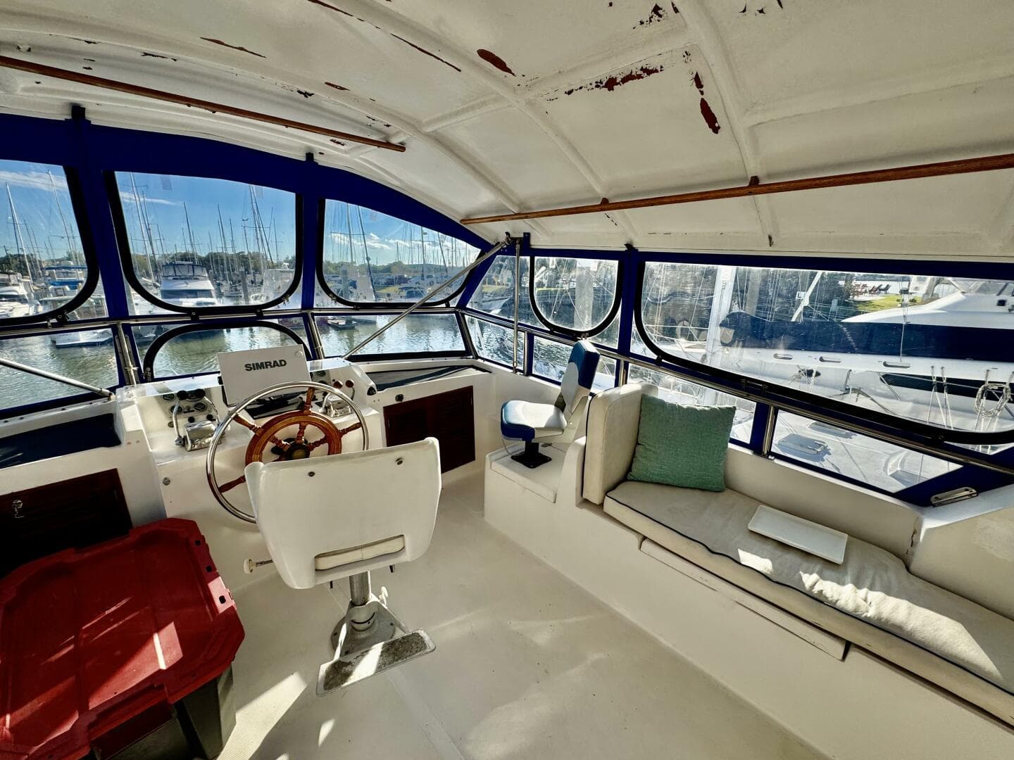 1986 Marine Trader 47 Tradewinds
