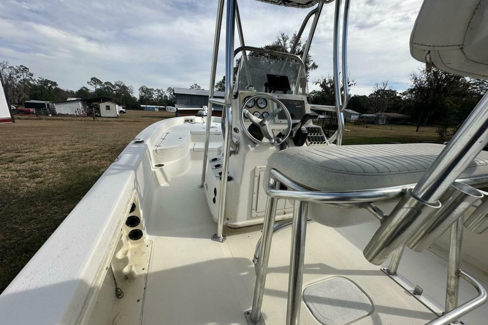 2008 NauticStar 2400 NauticBAY
