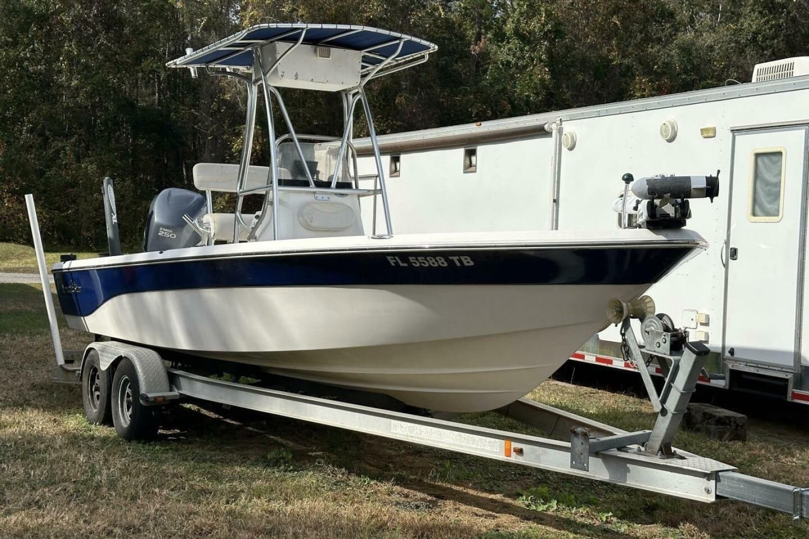 2008 NauticStar 2400 NauticBAY