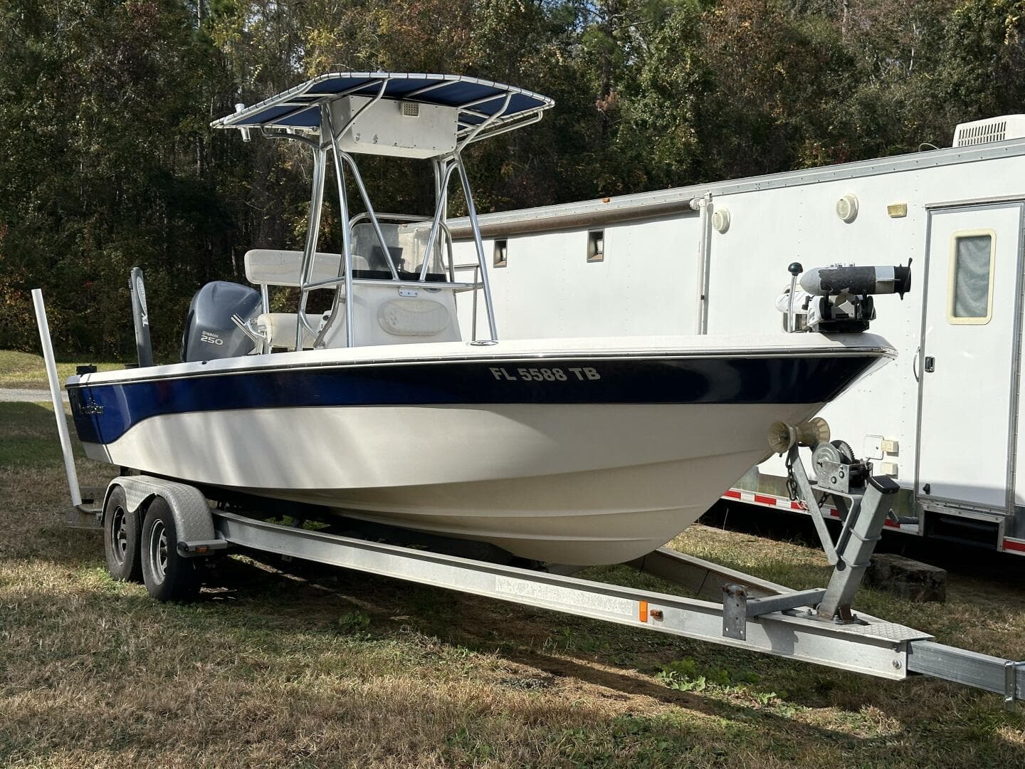 2008 NauticStar 2400 NauticBAY